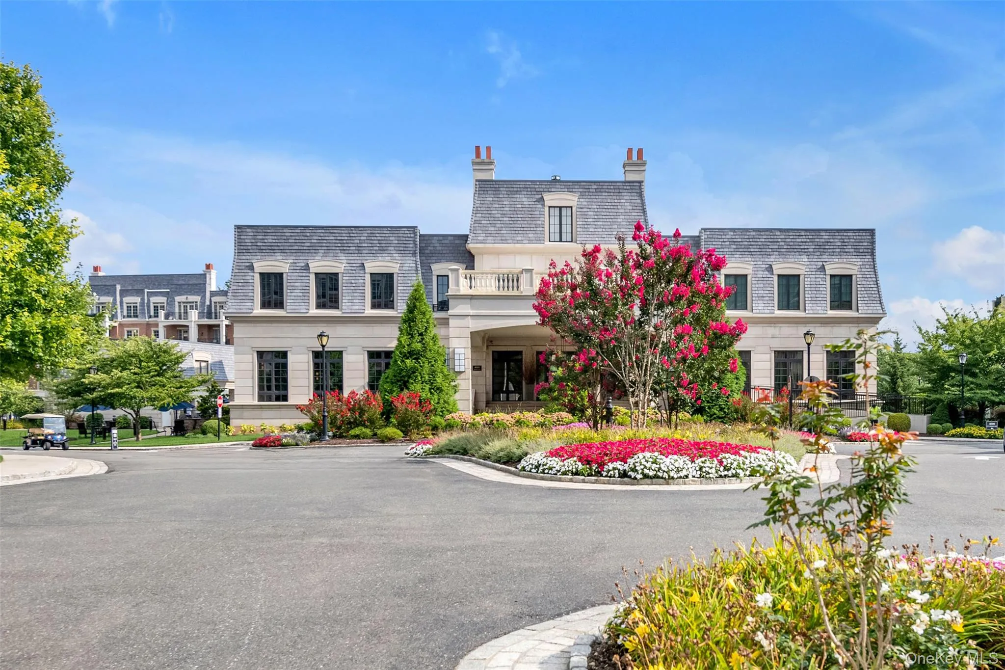 5000 Royal Court, North Hempstead, NY, 3 Bedrooms Bedrooms, 7 Rooms Rooms,3 BathroomsBathrooms,Residential Lease,For Rent,Royal,0,972788 5000 Royal Court, North Hempstead, NY, 3 Bedrooms Bedrooms, 7 Rooms Rooms,3 BathroomsBathrooms,Residential Lease,For Rent,Royal,0,972788