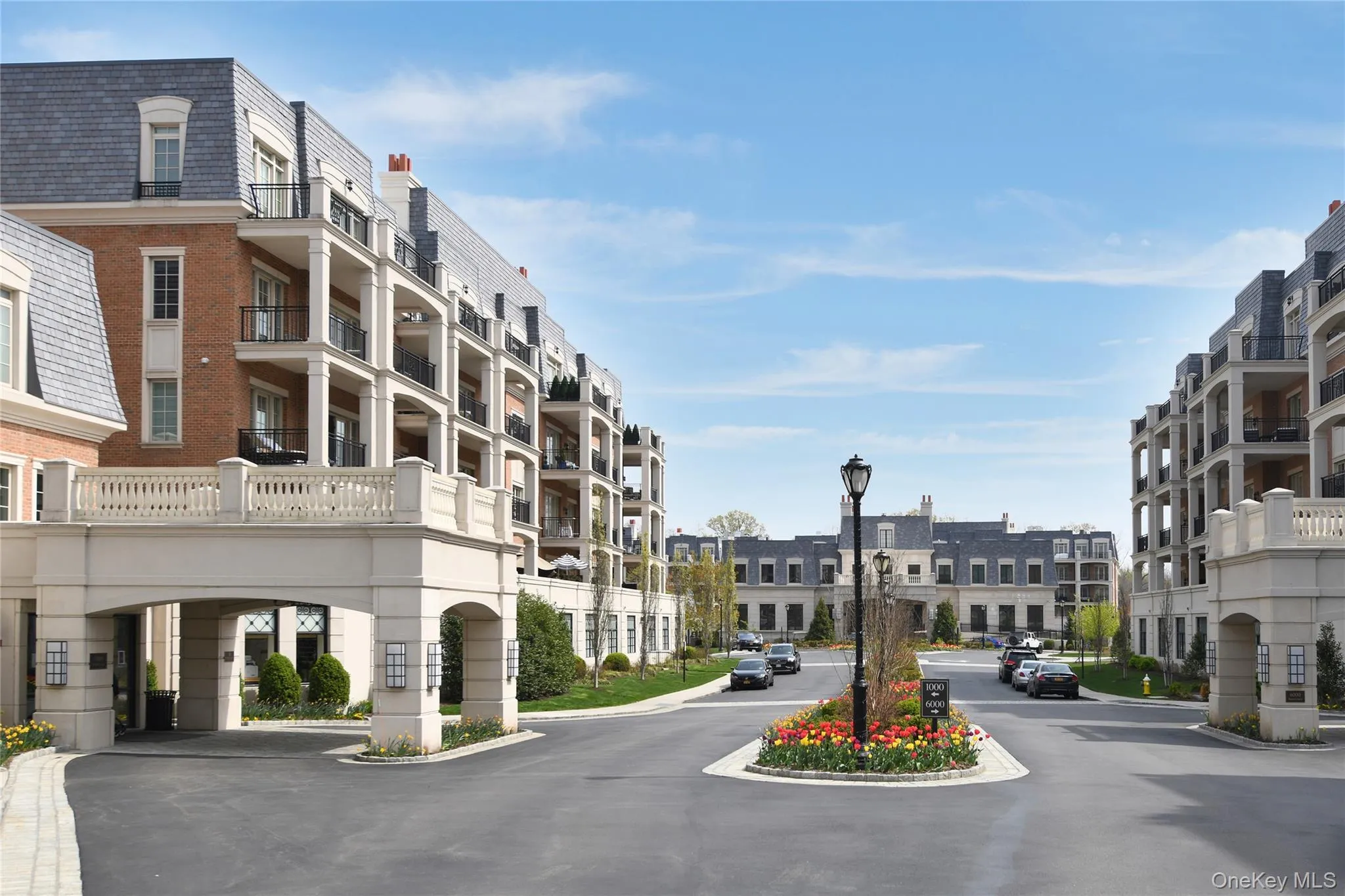 5000 Royal Court, North Hempstead, NY, 3 Bedrooms Bedrooms, 7 Rooms Rooms,3 BathroomsBathrooms,Residential Lease,For Rent,Royal,0,972788 5000 Royal Court, North Hempstead, NY, 3 Bedrooms Bedrooms, 7 Rooms Rooms,3 BathroomsBathrooms,Residential Lease,For Rent,Royal,0,972788