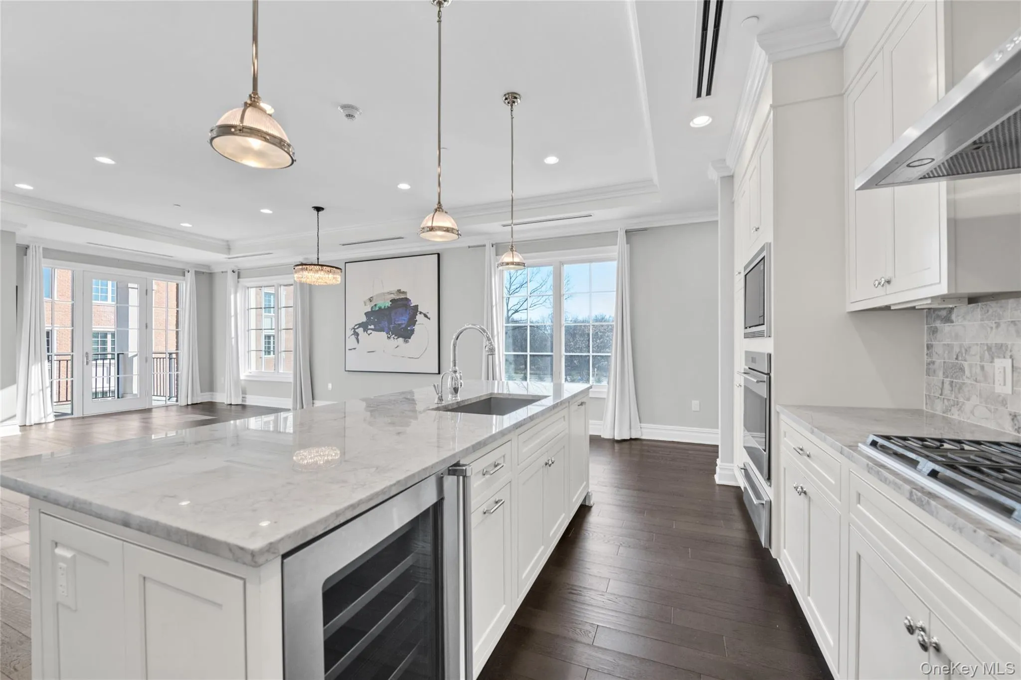 5000 Royal Court, North Hempstead, NY, 3 Bedrooms Bedrooms, 7 Rooms Rooms,3 BathroomsBathrooms,Residential Lease,For Rent,Royal,0,972788 5000 Royal Court, North Hempstead, NY, 3 Bedrooms Bedrooms, 7 Rooms Rooms,3 BathroomsBathrooms,Residential Lease,For Rent,Royal,0,972788