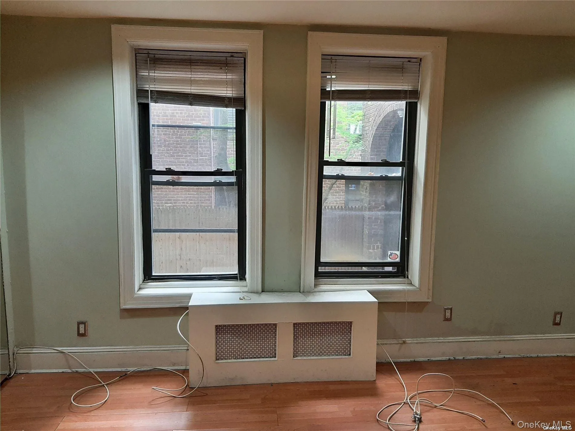 1 Hillside Avenue, North Hempstead, NY, 2 Rooms Rooms,1 BathroomBathrooms,Residential Lease,For Rent,Hillside,0,972793 1 Hillside Avenue, North Hempstead, NY, 2 Rooms Rooms,1 BathroomBathrooms,Residential Lease,For Rent,Hillside,0,972793