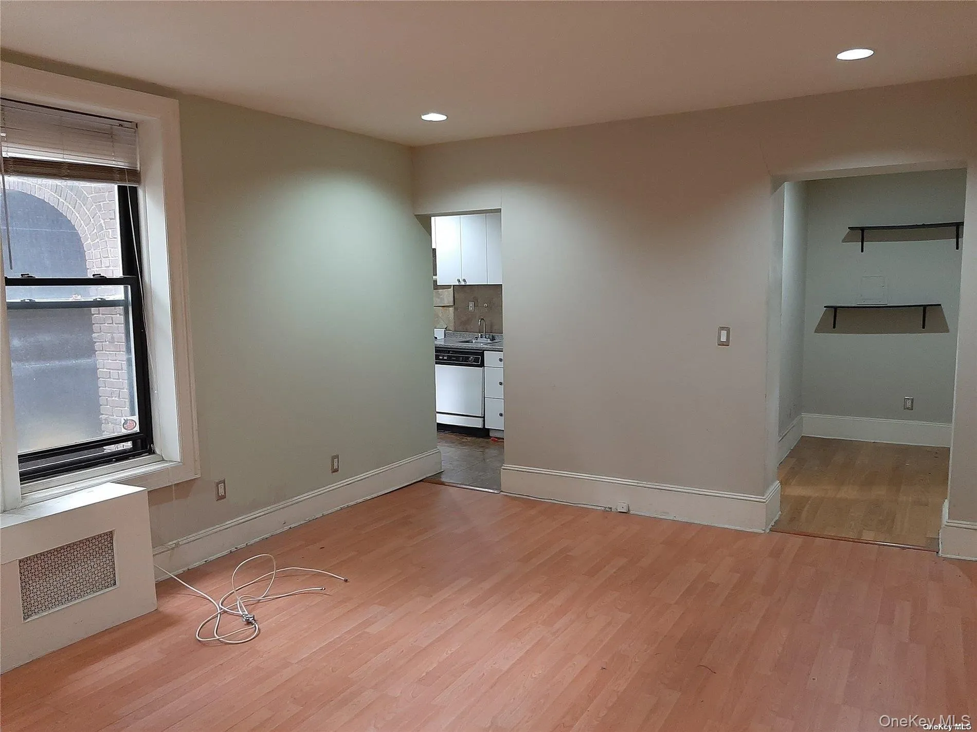 1 Hillside Avenue, North Hempstead, NY, 2 Rooms Rooms,1 BathroomBathrooms,Residential Lease,For Rent,Hillside,0,972793 1 Hillside Avenue, North Hempstead, NY, 2 Rooms Rooms,1 BathroomBathrooms,Residential Lease,For Rent,Hillside,0,972793