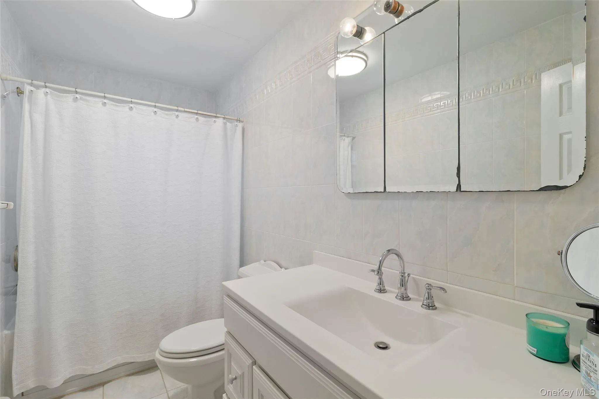 23 Franklin Drive, East Hampton, NY, 3 Bedrooms Bedrooms, 8 Rooms Rooms,2 BathroomsBathrooms,Residential Lease,For Rent,Franklin,0,972810 23 Franklin Drive, East Hampton, NY, 3 Bedrooms Bedrooms, 8 Rooms Rooms,2 BathroomsBathrooms,Residential Lease,For Rent,Franklin,0,972810