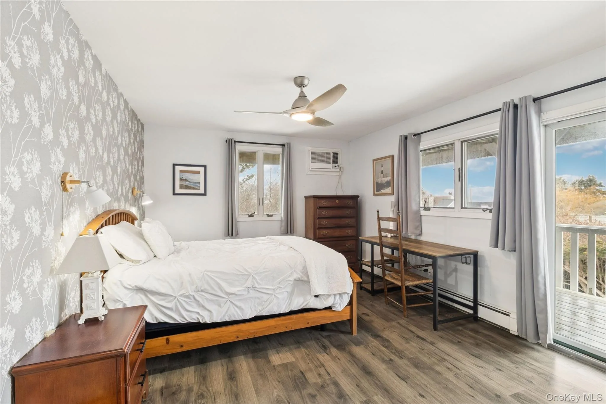 23 Franklin Drive, East Hampton, NY, 3 Bedrooms Bedrooms, 8 Rooms Rooms,2 BathroomsBathrooms,Residential Lease,For Rent,Franklin,0,972810 23 Franklin Drive, East Hampton, NY, 3 Bedrooms Bedrooms, 8 Rooms Rooms,2 BathroomsBathrooms,Residential Lease,For Rent,Franklin,0,972810