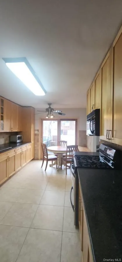 7920 150th Street, New York, NY, 3 Bedrooms Bedrooms, 7 Rooms Rooms,2 BathroomsBathrooms,Residential Lease,For Rent,150th,0,972823 7920 150th Street, New York, NY, 3 Bedrooms Bedrooms, 7 Rooms Rooms,2 BathroomsBathrooms,Residential Lease,For Rent,150th,0,972823