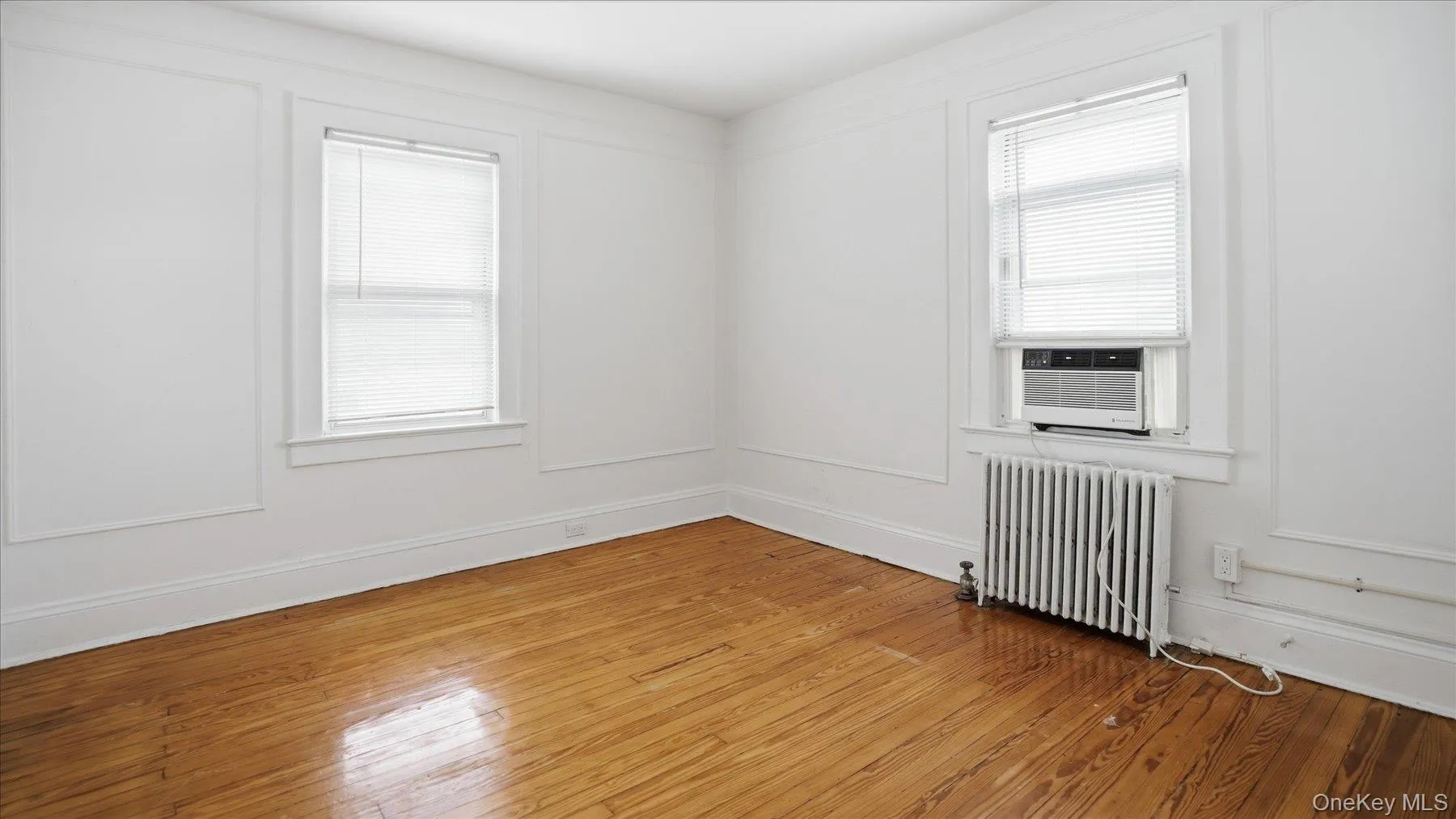 74 Lexington Avenue, Hempstead, NY, 1 Bedroom Bedrooms, 4 Rooms Rooms,1 BathroomBathrooms,Residential Lease,For Rent,Lexington,0,972824 74 Lexington Avenue, Hempstead, NY, 1 Bedroom Bedrooms, 4 Rooms Rooms,1 BathroomBathrooms,Residential Lease,For Rent,Lexington,0,972824