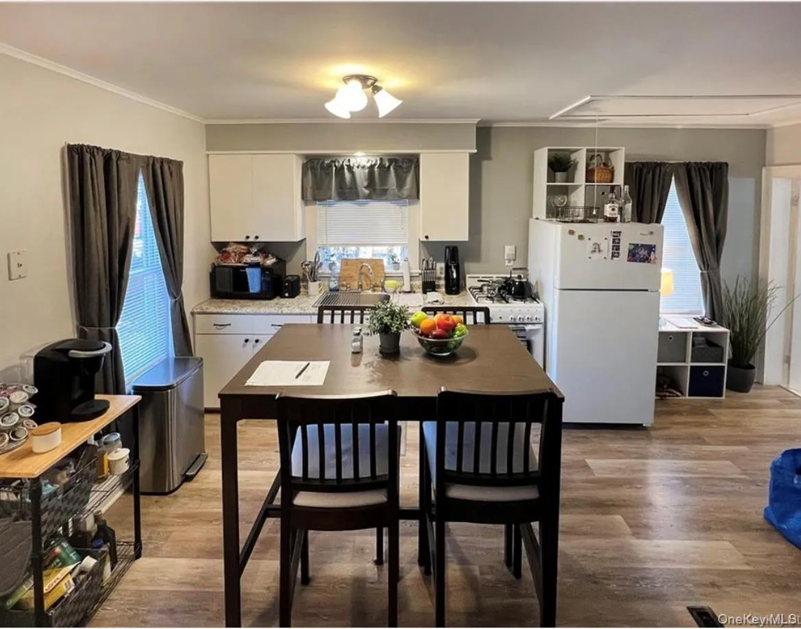 280 Maple Avenue, Crawford, NY, 1 Bedroom Bedrooms, 2 Rooms Rooms,1 BathroomBathrooms,Residential Lease,For Rent,Maple,0,972827 280 Maple Avenue, Crawford, NY, 1 Bedroom Bedrooms, 2 Rooms Rooms,1 BathroomBathrooms,Residential Lease,For Rent,Maple,0,972827