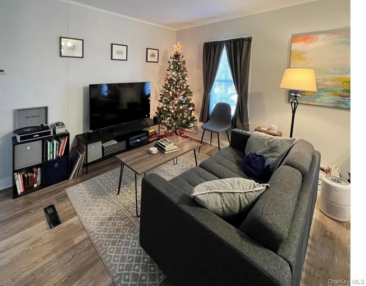 280 Maple Avenue, Crawford, NY, 1 Bedroom Bedrooms, 2 Rooms Rooms,1 BathroomBathrooms,Residential Lease,For Rent,Maple,0,972827 280 Maple Avenue, Crawford, NY, 1 Bedroom Bedrooms, 2 Rooms Rooms,1 BathroomBathrooms,Residential Lease,For Rent,Maple,0,972827