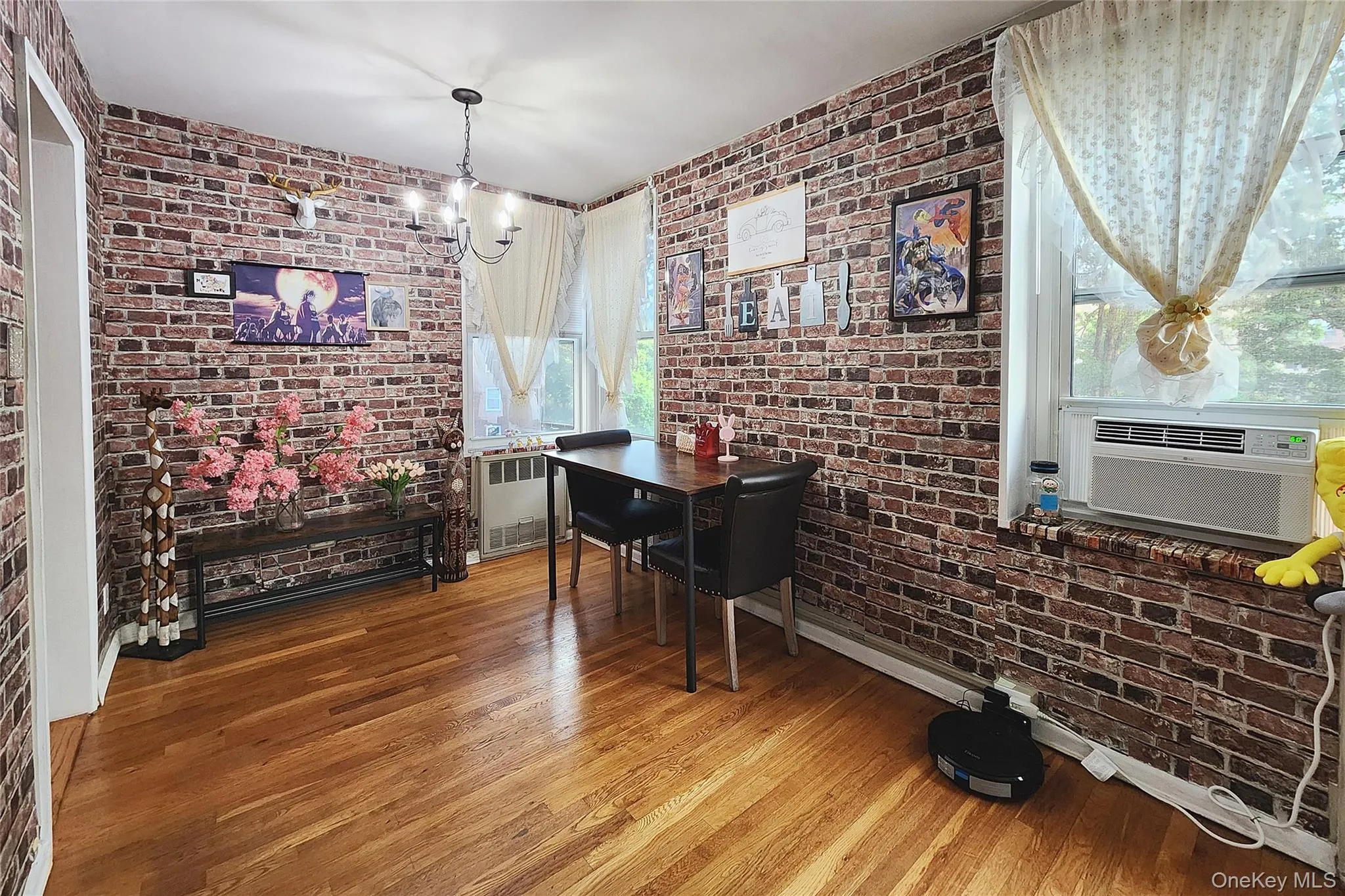 209-20 18th Ave, New York, NY, 1 Bedroom Bedrooms, 4 Rooms Rooms,1 BathroomBathrooms,Residential,For Rent,Ave,0,972832 209-20 18th Ave, New York, NY, 1 Bedroom Bedrooms, 4 Rooms Rooms,1 BathroomBathrooms,Residential,For Rent,Ave,0,972832