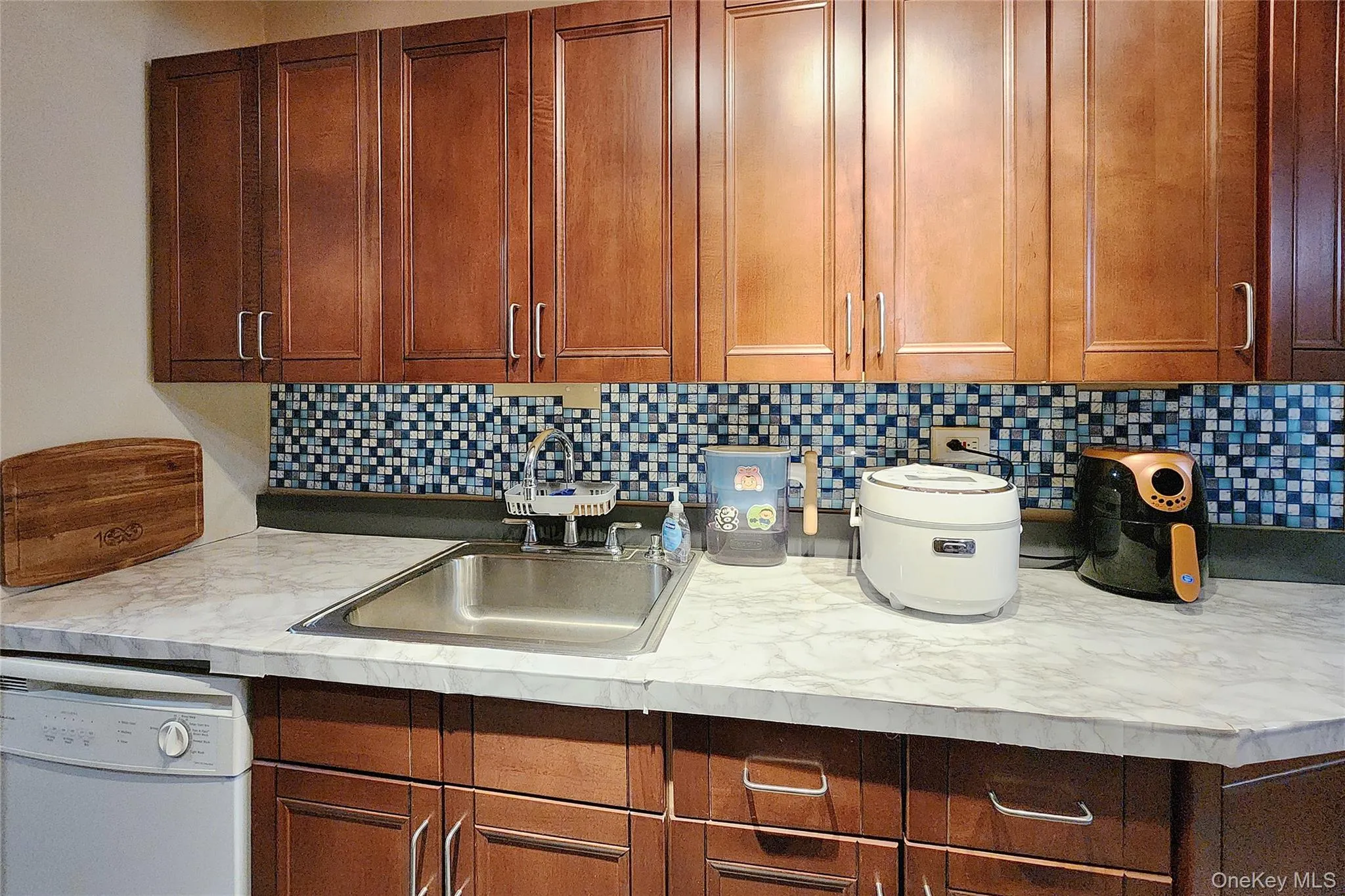 209-20 18th Ave, New York, NY, 1 Bedroom Bedrooms, 4 Rooms Rooms,1 BathroomBathrooms,Residential,For Rent,Ave,0,972832 209-20 18th Ave, New York, NY, 1 Bedroom Bedrooms, 4 Rooms Rooms,1 BathroomBathrooms,Residential,For Rent,Ave,0,972832