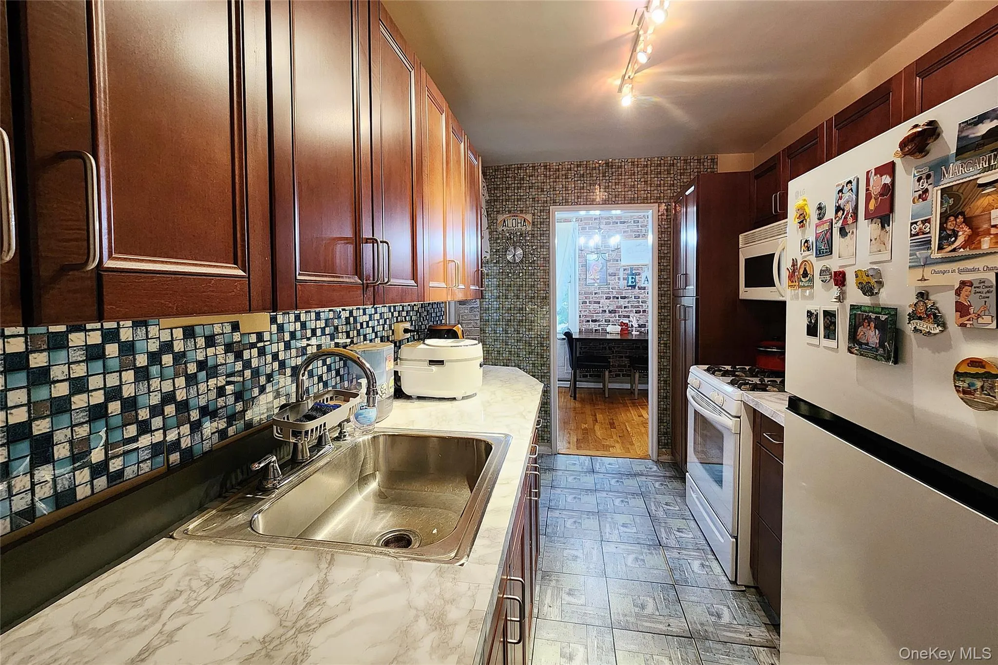 209-20 18th Ave, New York, NY, 1 Bedroom Bedrooms, 4 Rooms Rooms,1 BathroomBathrooms,Residential,For Rent,Ave,0,972832 209-20 18th Ave, New York, NY, 1 Bedroom Bedrooms, 4 Rooms Rooms,1 BathroomBathrooms,Residential,For Rent,Ave,0,972832