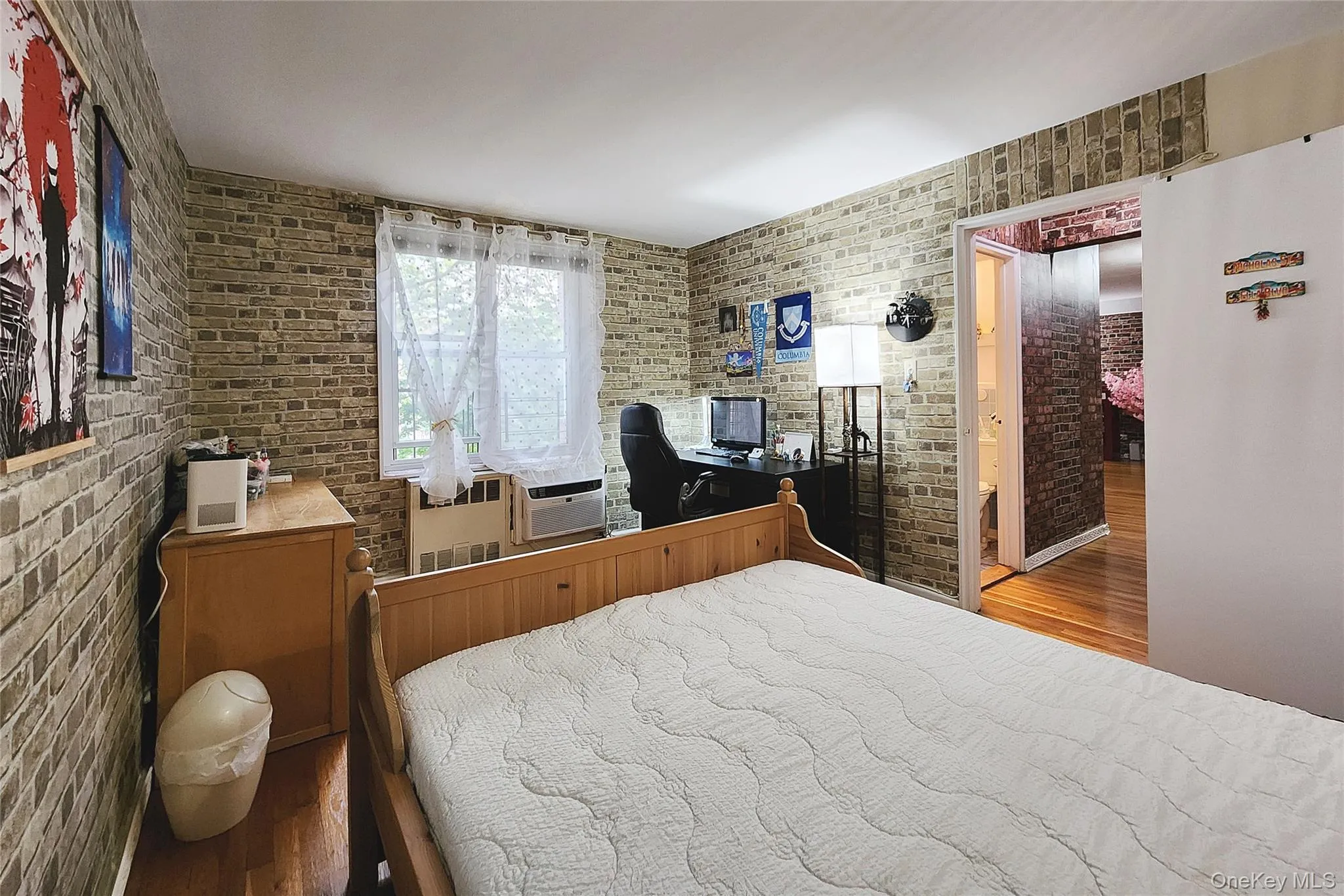 209-20 18th Ave, New York, NY, 1 Bedroom Bedrooms, 4 Rooms Rooms,1 BathroomBathrooms,Residential,For Rent,Ave,0,972832 209-20 18th Ave, New York, NY, 1 Bedroom Bedrooms, 4 Rooms Rooms,1 BathroomBathrooms,Residential,For Rent,Ave,0,972832