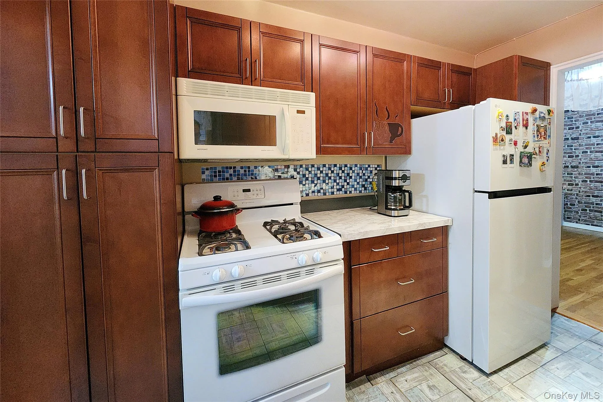 209-20 18th Ave, New York, NY, 1 Bedroom Bedrooms, 4 Rooms Rooms,1 BathroomBathrooms,Residential,For Rent,Ave,0,972832 209-20 18th Ave, New York, NY, 1 Bedroom Bedrooms, 4 Rooms Rooms,1 BathroomBathrooms,Residential,For Rent,Ave,0,972832