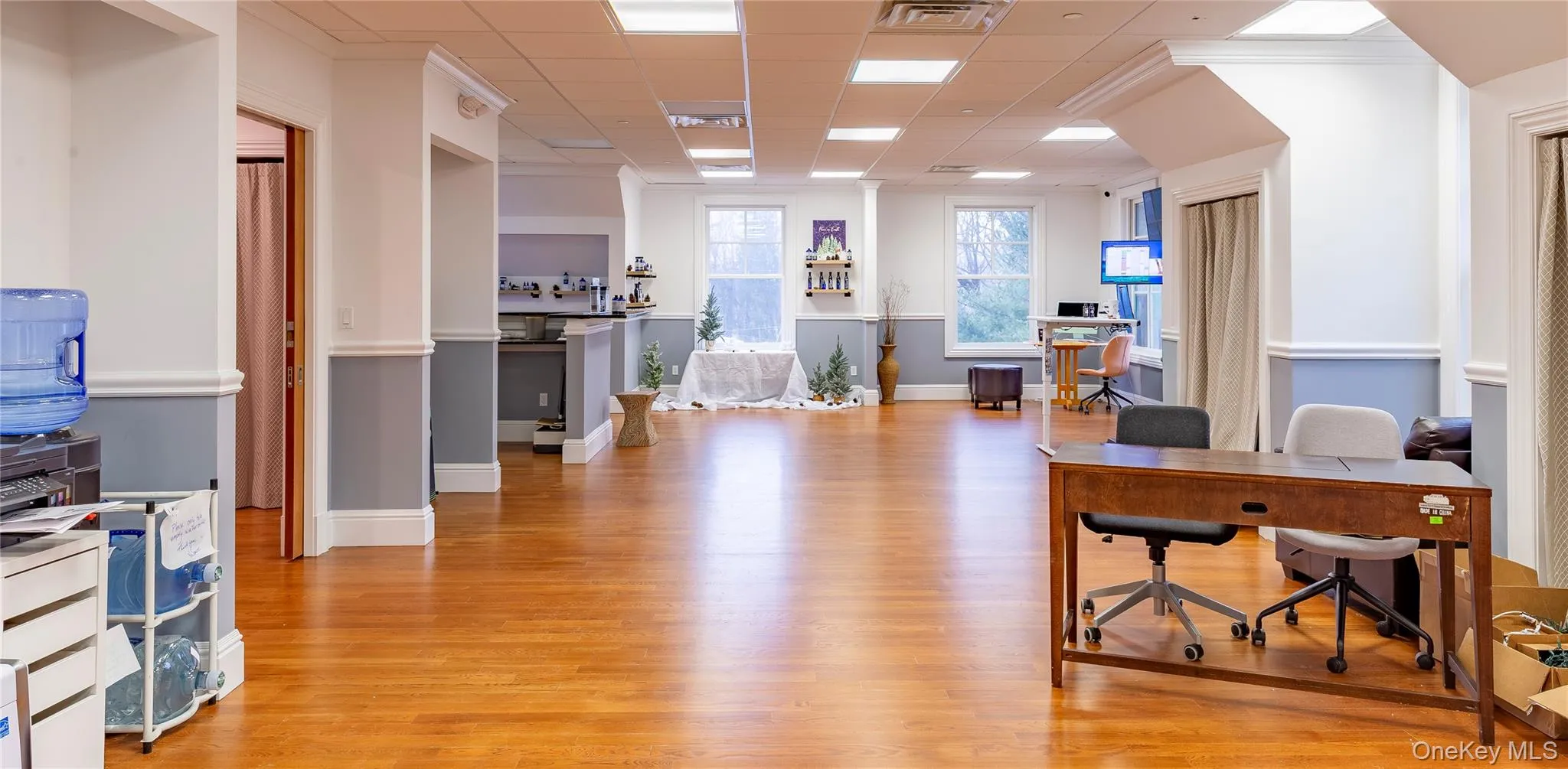 Incredible amount of closet space. Incredible amount of closet space.