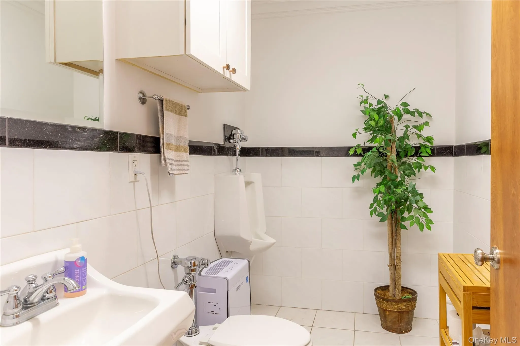 Private bathroom. Private bathroom.
