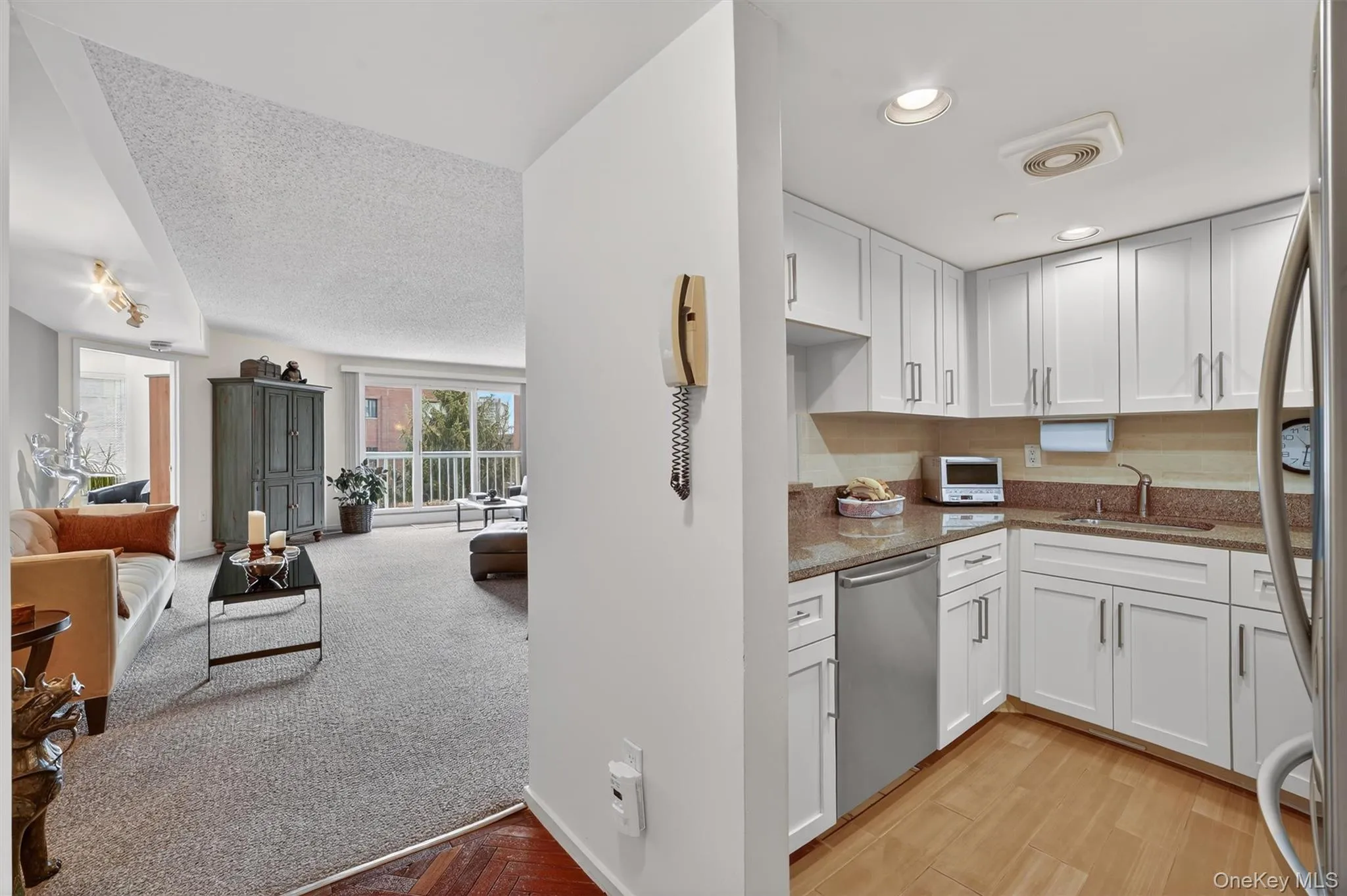 10 Stewart Place, White Plains, NY, 2 Bedrooms Bedrooms, 4 Rooms Rooms,2 BathroomsBathrooms,Residential,For Rent,Stewart,0,972848 10 Stewart Place, White Plains, NY, 2 Bedrooms Bedrooms, 4 Rooms Rooms,2 BathroomsBathrooms,Residential,For Rent,Stewart,0,972848
