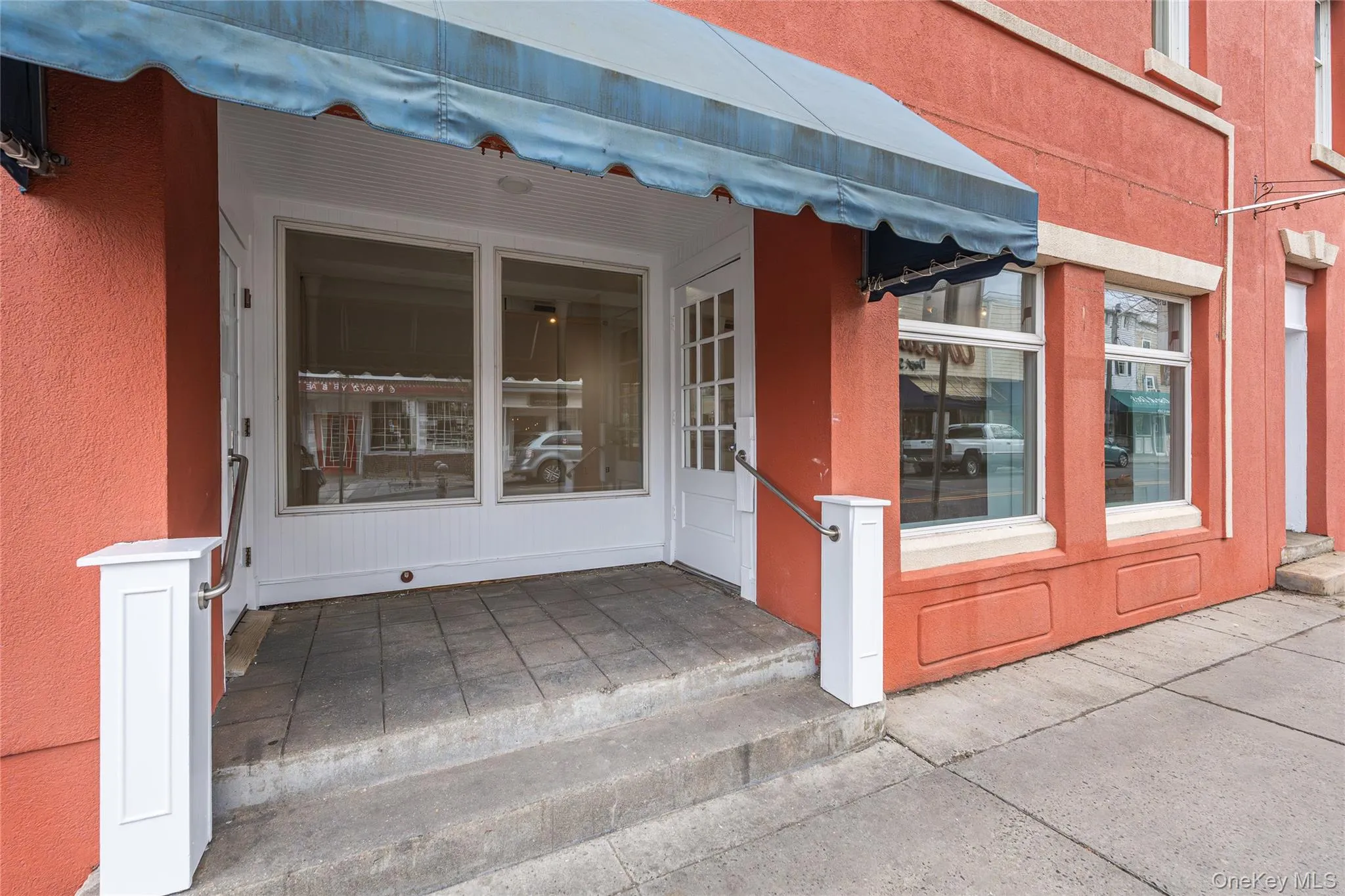 123-125 Main Street, Store #4, Greenport, NY 123-125 Main Street, Store #4, Greenport, NY