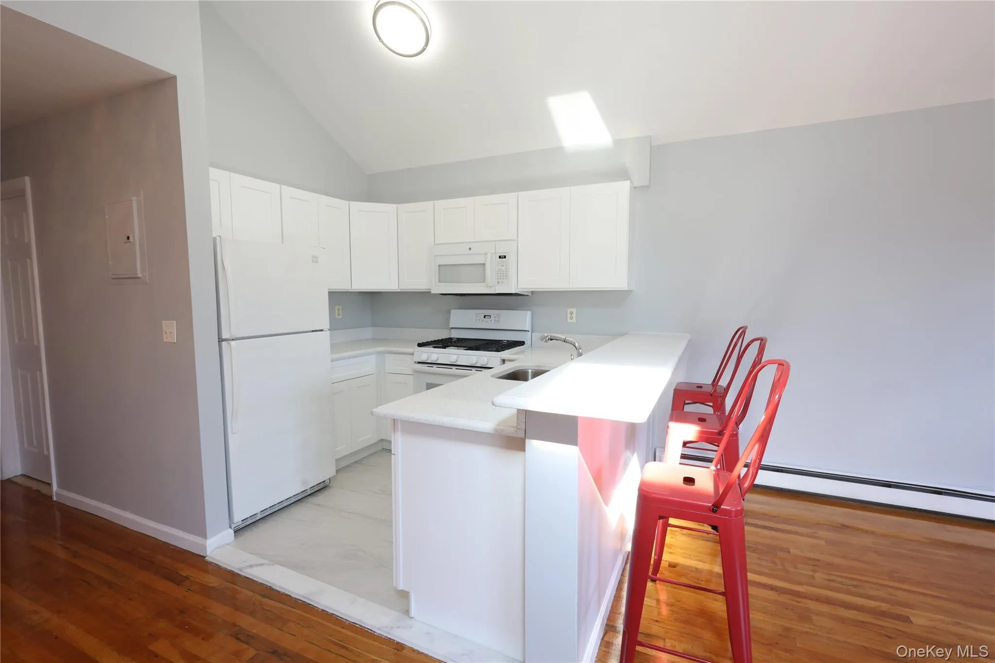 2219 Boller Avenue, New York, NY, 2 Bedrooms Bedrooms, 6 Rooms Rooms,2 BathroomsBathrooms,Residential Lease,For Rent,Boller,0,972864 2219 Boller Avenue, New York, NY, 2 Bedrooms Bedrooms, 6 Rooms Rooms,2 BathroomsBathrooms,Residential Lease,For Rent,Boller,0,972864