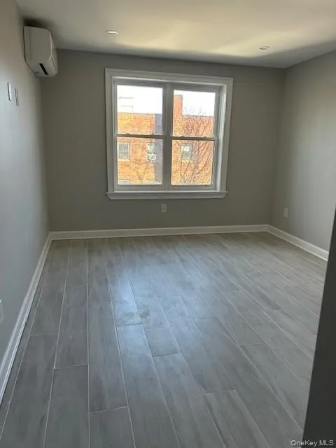 14441 78th Avenue, New York, NY, 3 Bedrooms Bedrooms, 4 Rooms Rooms,1 BathroomBathrooms,Residential Lease,For Rent,78th,0,972872 14441 78th Avenue, New York, NY, 3 Bedrooms Bedrooms, 4 Rooms Rooms,1 BathroomBathrooms,Residential Lease,For Rent,78th,0,972872