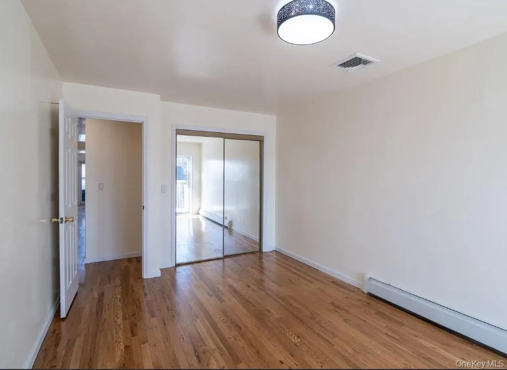 25016 41st Road, New York, NY, 3 Bedrooms Bedrooms, 6 Rooms Rooms,2 BathroomsBathrooms,Residential Lease,For Rent,41st,0,972889 25016 41st Road, New York, NY, 3 Bedrooms Bedrooms, 6 Rooms Rooms,2 BathroomsBathrooms,Residential Lease,For Rent,41st,0,972889