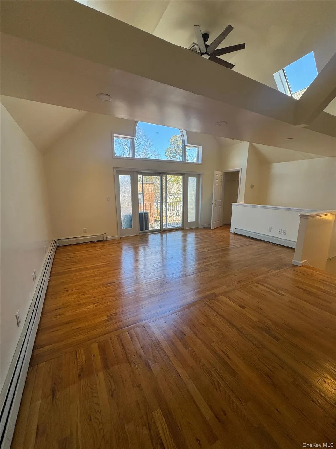 25016 41st Road, New York, NY, 3 Bedrooms Bedrooms, 6 Rooms Rooms,2 BathroomsBathrooms,Residential Lease,For Rent,41st,0,972889 25016 41st Road, New York, NY, 3 Bedrooms Bedrooms, 6 Rooms Rooms,2 BathroomsBathrooms,Residential Lease,For Rent,41st,0,972889