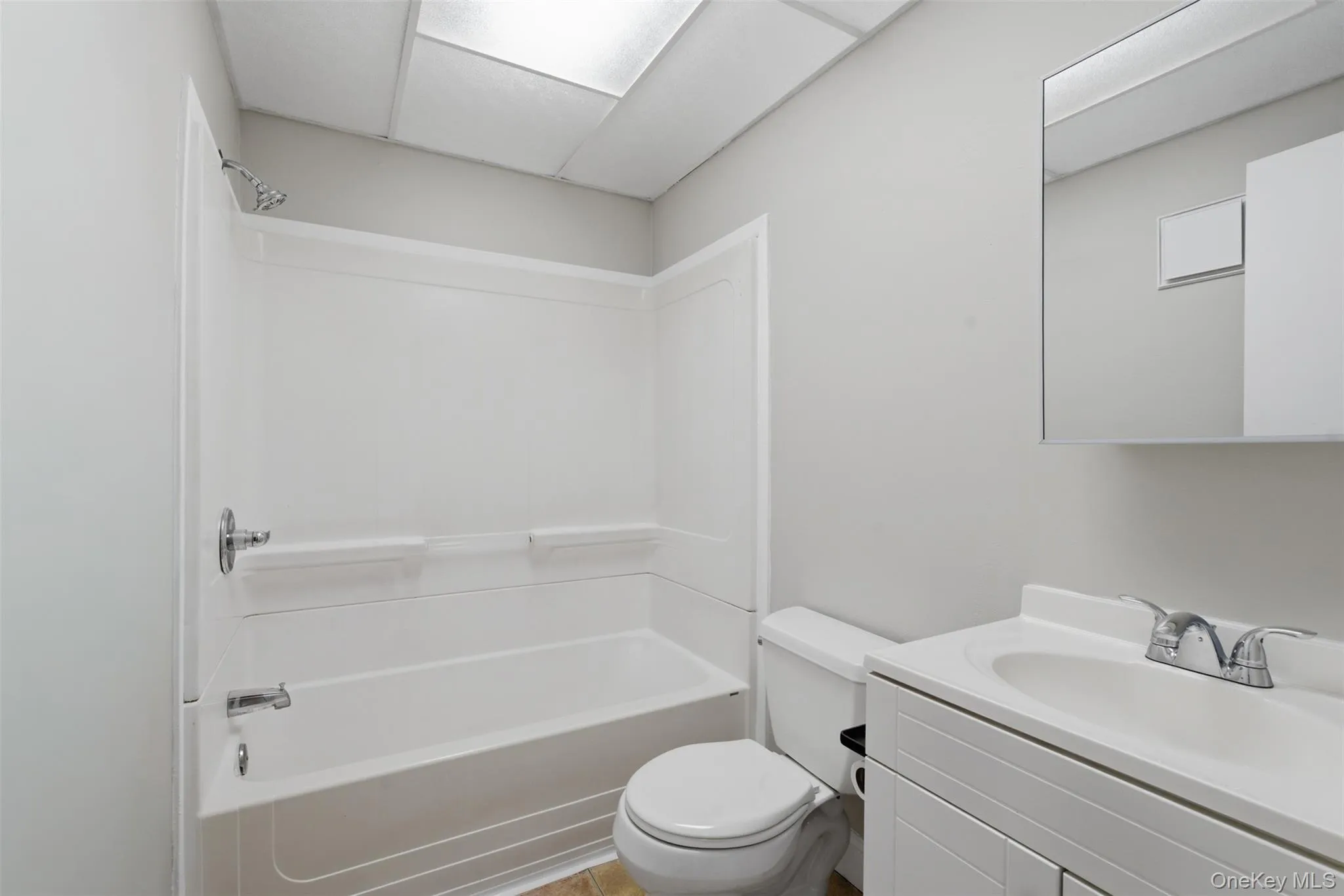 614 Fox Run Lane, Carmel, NY, 1 Bedroom Bedrooms, 3 Rooms Rooms,1 BathroomBathrooms,Residential Lease,For Rent,Fox Run,0,972906 614 Fox Run Lane, Carmel, NY, 1 Bedroom Bedrooms, 3 Rooms Rooms,1 BathroomBathrooms,Residential Lease,For Rent,Fox Run,0,972906