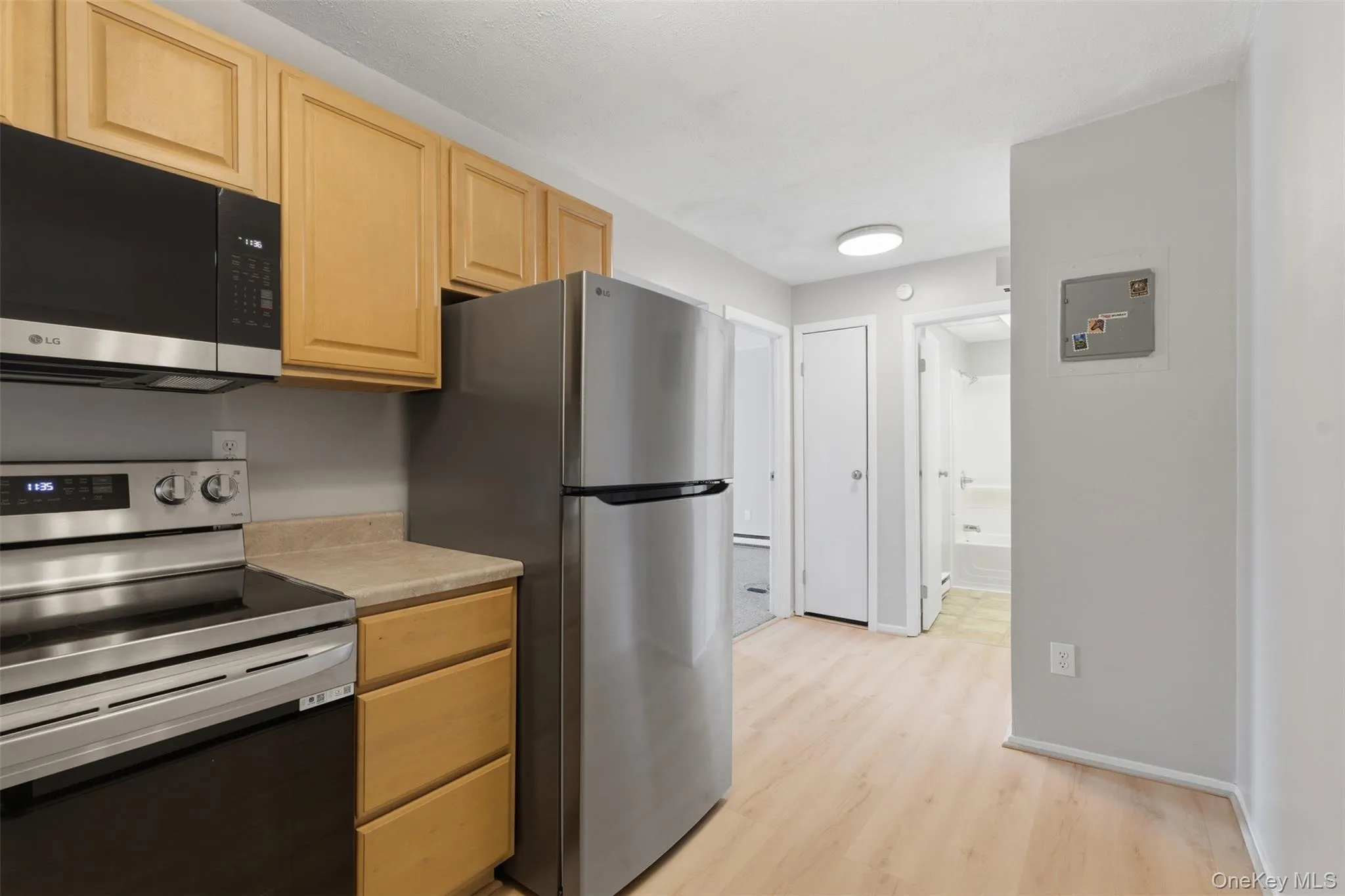 614 Fox Run Lane, Carmel, NY, 1 Bedroom Bedrooms, 3 Rooms Rooms,1 BathroomBathrooms,Residential Lease,For Rent,Fox Run,0,972906 614 Fox Run Lane, Carmel, NY, 1 Bedroom Bedrooms, 3 Rooms Rooms,1 BathroomBathrooms,Residential Lease,For Rent,Fox Run,0,972906