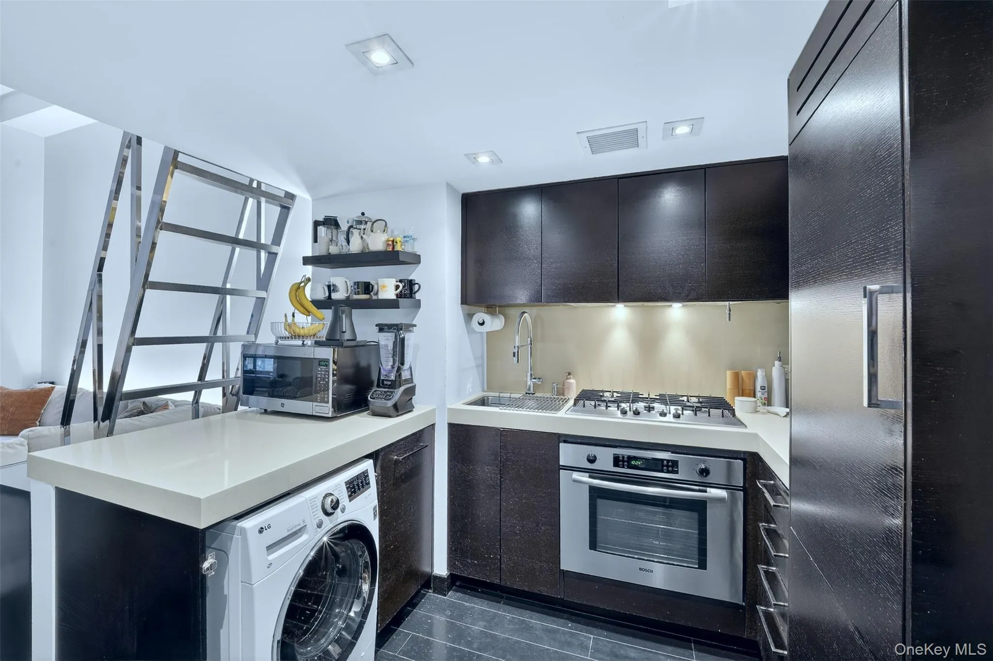 254 Park Avenue, New York, NY, 1 Bedroom Bedrooms, 5 Rooms Rooms,2 BathroomsBathrooms,Residential Sale,For Rent,Park,0,972908 254 Park Avenue, New York, NY, 1 Bedroom Bedrooms, 5 Rooms Rooms,2 BathroomsBathrooms,Residential Sale,For Rent,Park,0,972908