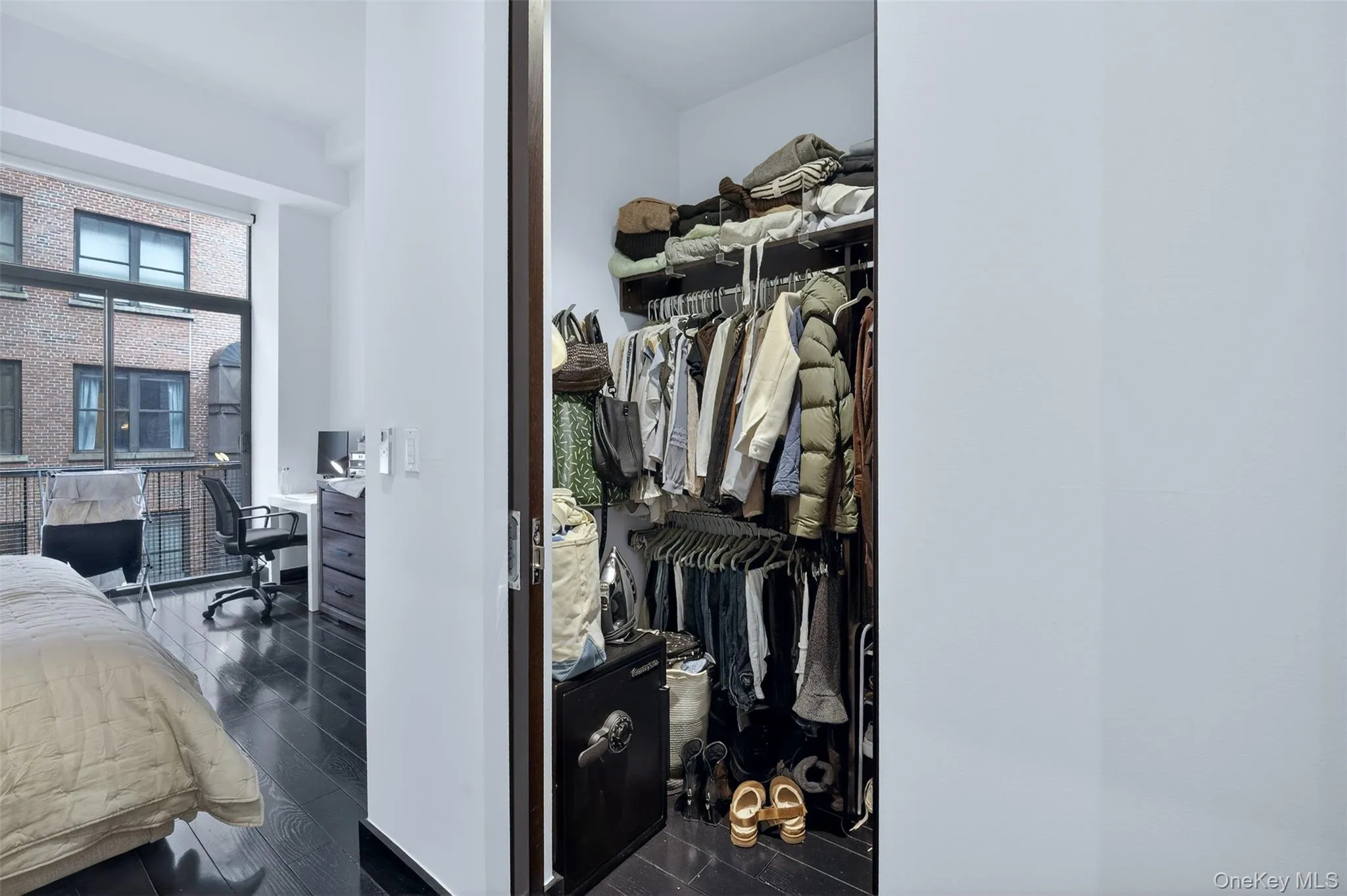 254 Park Avenue, New York, NY, 1 Bedroom Bedrooms, 5 Rooms Rooms,2 BathroomsBathrooms,Residential Sale,For Rent,Park,0,972908 254 Park Avenue, New York, NY, 1 Bedroom Bedrooms, 5 Rooms Rooms,2 BathroomsBathrooms,Residential Sale,For Rent,Park,0,972908