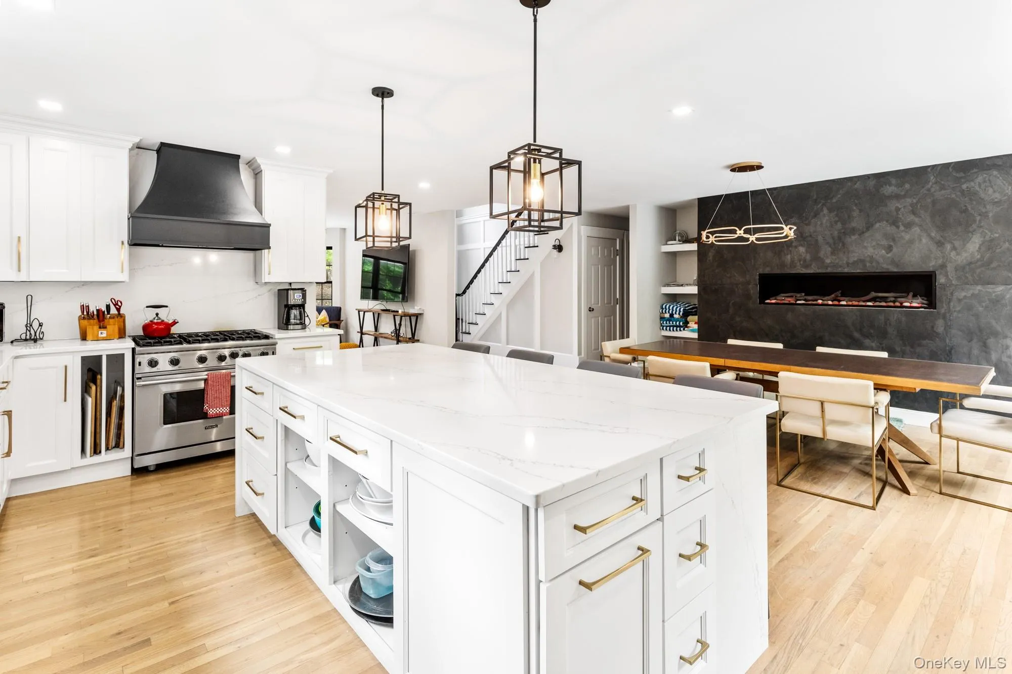 191 Shinnecock Hills Road, Southampton, New York 11968