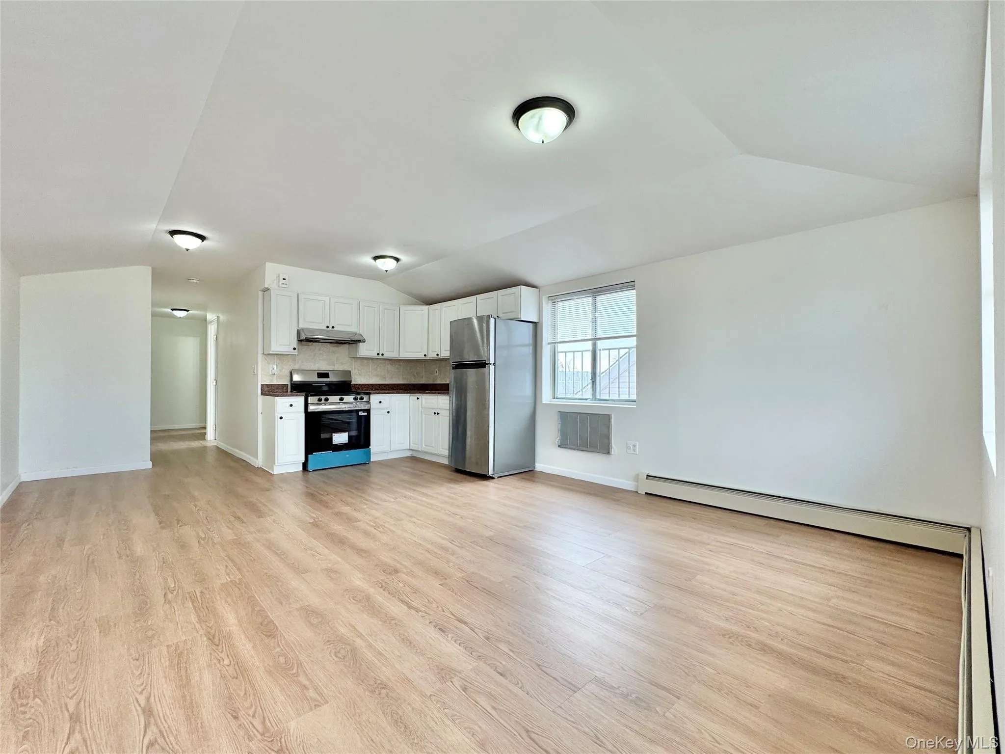 57-39 Mazeau Street, New York, NY, 3 Bedrooms Bedrooms, 6 Rooms Rooms,2 BathroomsBathrooms,Residential Lease,For Rent,Mazeau,0,972912 57-39 Mazeau Street, New York, NY, 3 Bedrooms Bedrooms, 6 Rooms Rooms,2 BathroomsBathrooms,Residential Lease,For Rent,Mazeau,0,972912