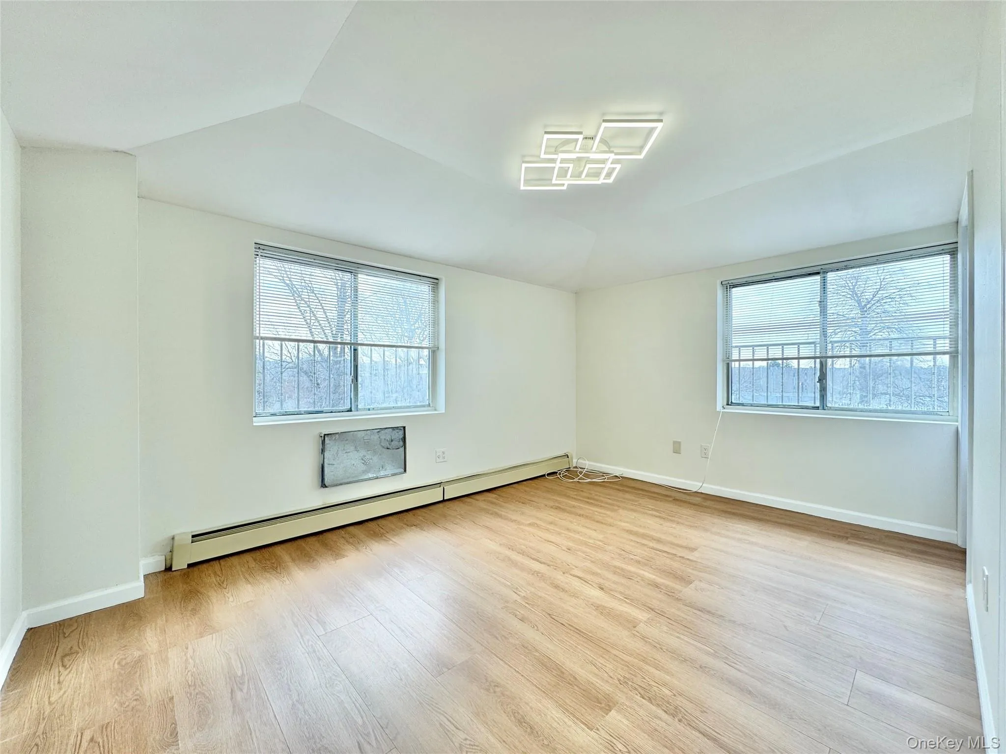 57-39 Mazeau Street, New York, NY, 3 Bedrooms Bedrooms, 6 Rooms Rooms,2 BathroomsBathrooms,Residential Lease,For Rent,Mazeau,0,972912 57-39 Mazeau Street, New York, NY, 3 Bedrooms Bedrooms, 6 Rooms Rooms,2 BathroomsBathrooms,Residential Lease,For Rent,Mazeau,0,972912