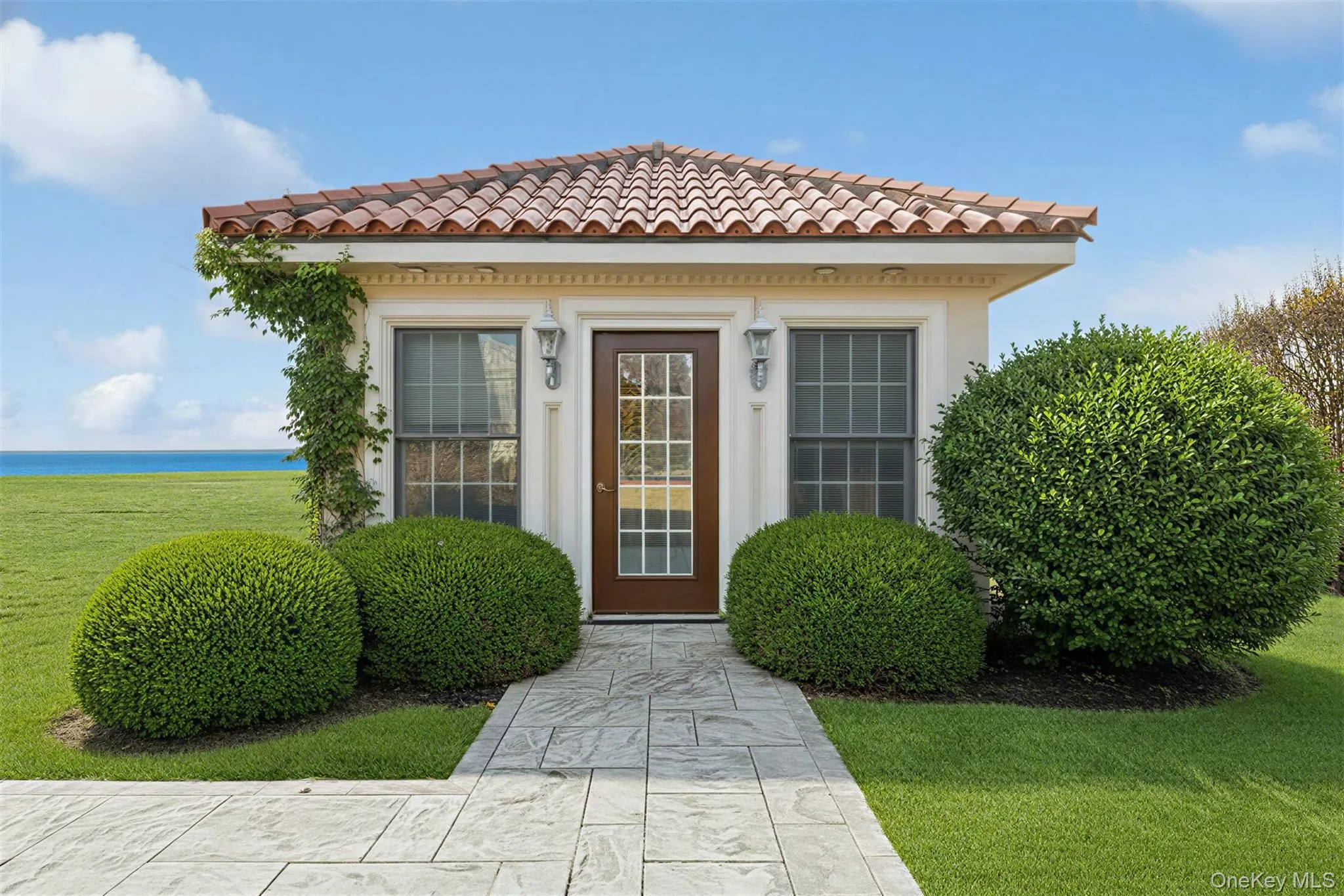 7 Cross Road, Southampton, NY, 5 Bedrooms Bedrooms, 14 Rooms Rooms,7 BathroomsBathrooms,Residential,For Rent,Cross,0,972927 7 Cross Road, Southampton, NY, 5 Bedrooms Bedrooms, 14 Rooms Rooms,7 BathroomsBathrooms,Residential,For Rent,Cross,0,972927