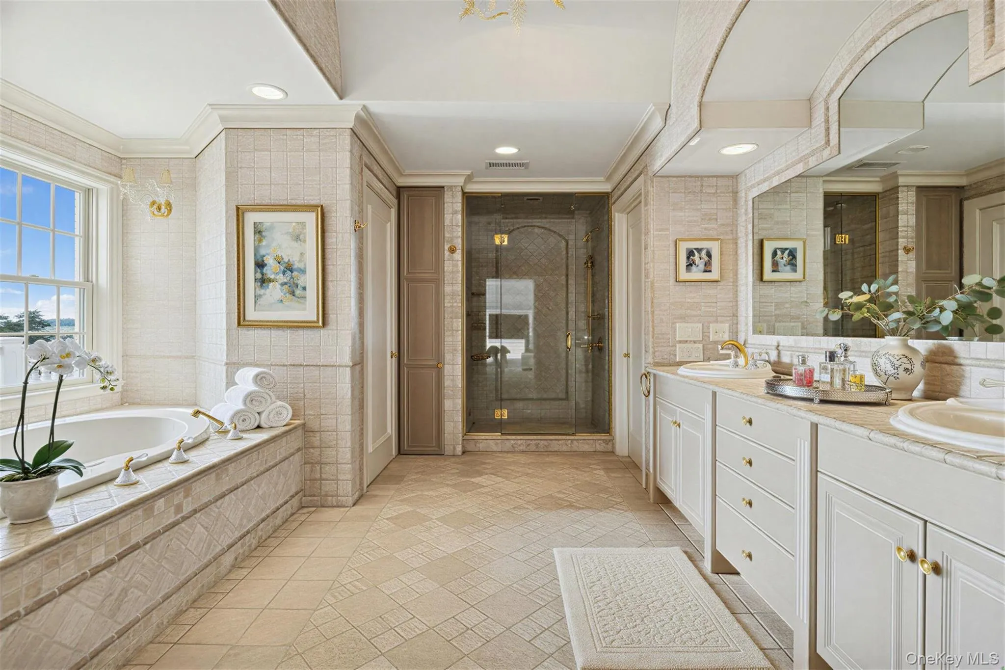 7 Cross Road, Southampton, NY, 5 Bedrooms Bedrooms, 14 Rooms Rooms,7 BathroomsBathrooms,Residential,For Rent,Cross,0,972927 7 Cross Road, Southampton, NY, 5 Bedrooms Bedrooms, 14 Rooms Rooms,7 BathroomsBathrooms,Residential,For Rent,Cross,0,972927