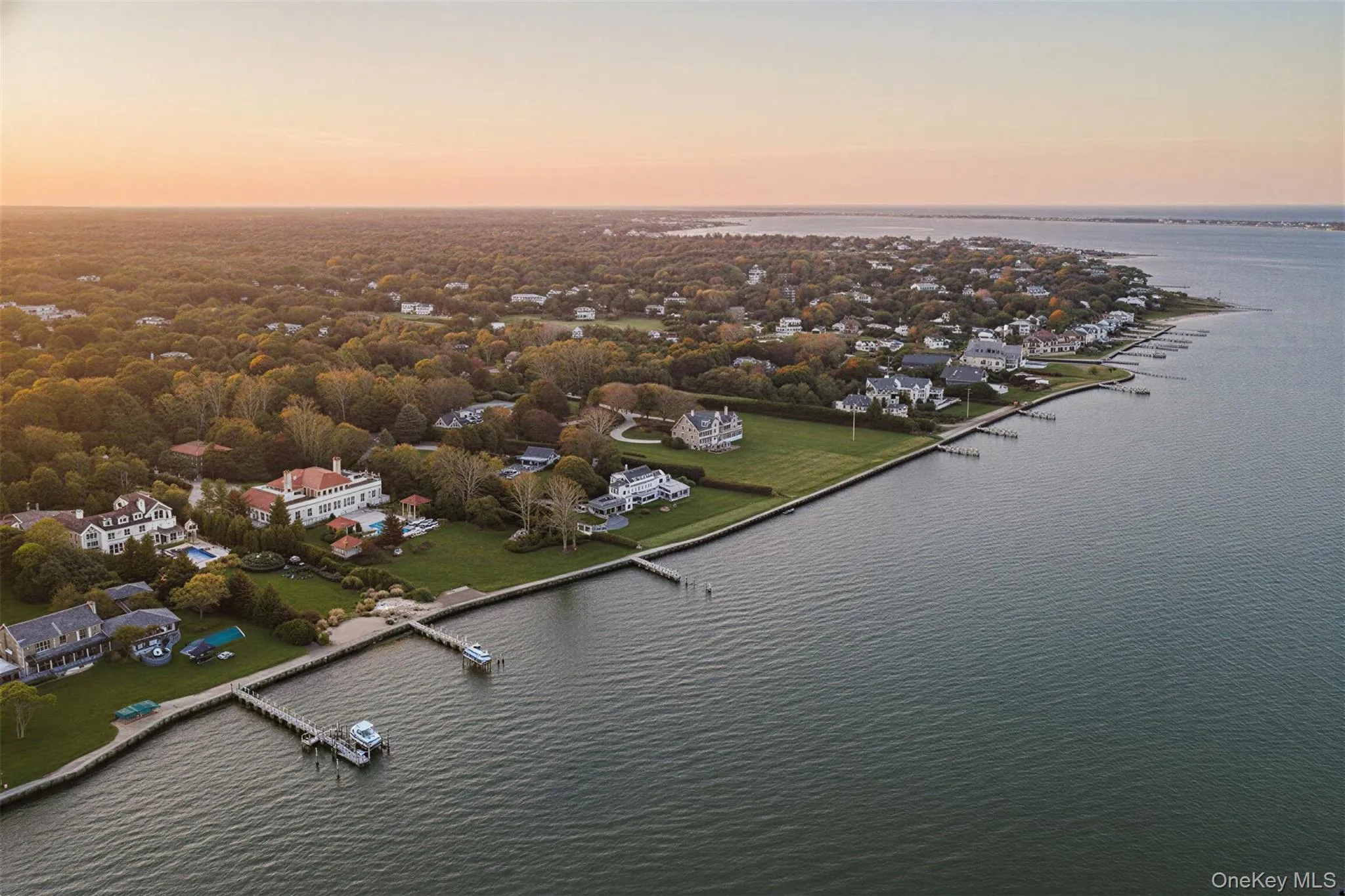 7 Cross Road, Southampton, NY, 5 Bedrooms Bedrooms, 14 Rooms Rooms,7 BathroomsBathrooms,Residential,For Rent,Cross,0,972927 7 Cross Road, Southampton, NY, 5 Bedrooms Bedrooms, 14 Rooms Rooms,7 BathroomsBathrooms,Residential,For Rent,Cross,0,972927