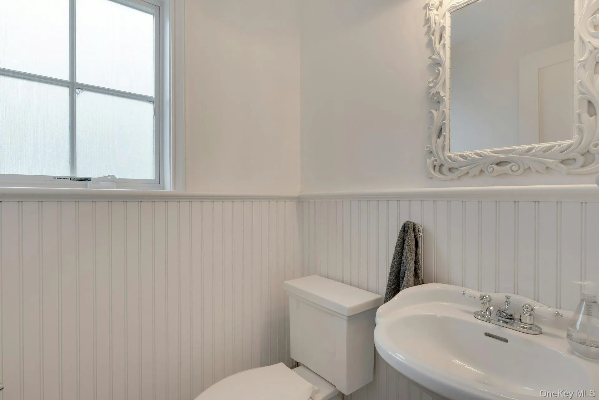 237 6th Street, Southold, NY, 2 Bedrooms Bedrooms, 8 Rooms Rooms,2 BathroomsBathrooms,Residential Lease,For Rent,6th,0,972947 237 6th Street, Southold, NY, 2 Bedrooms Bedrooms, 8 Rooms Rooms,2 BathroomsBathrooms,Residential Lease,For Rent,6th,0,972947
