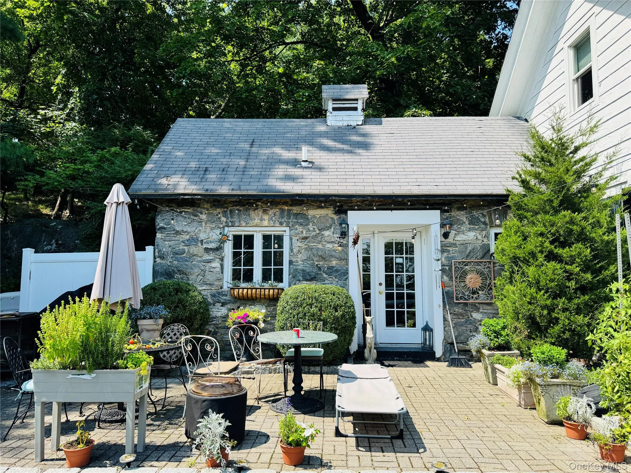 255 Mountain Road, Greenburgh, NY, 7 Bedrooms Bedrooms, 14 Rooms Rooms,5 BathroomsBathrooms,Residential,For Rent,Mountain,0,972976 255 Mountain Road, Greenburgh, NY, 7 Bedrooms Bedrooms, 14 Rooms Rooms,5 BathroomsBathrooms,Residential,For Rent,Mountain,0,972976