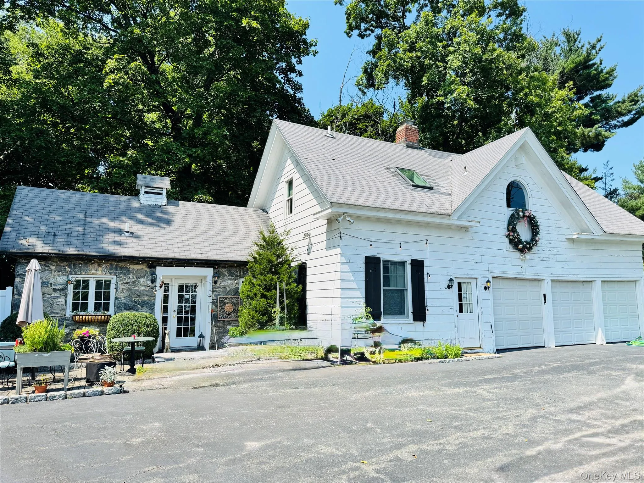 255 Mountain Road, Greenburgh, NY, 7 Bedrooms Bedrooms, 14 Rooms Rooms,5 BathroomsBathrooms,Residential,For Rent,Mountain,0,972976 255 Mountain Road, Greenburgh, NY, 7 Bedrooms Bedrooms, 14 Rooms Rooms,5 BathroomsBathrooms,Residential,For Rent,Mountain,0,972976