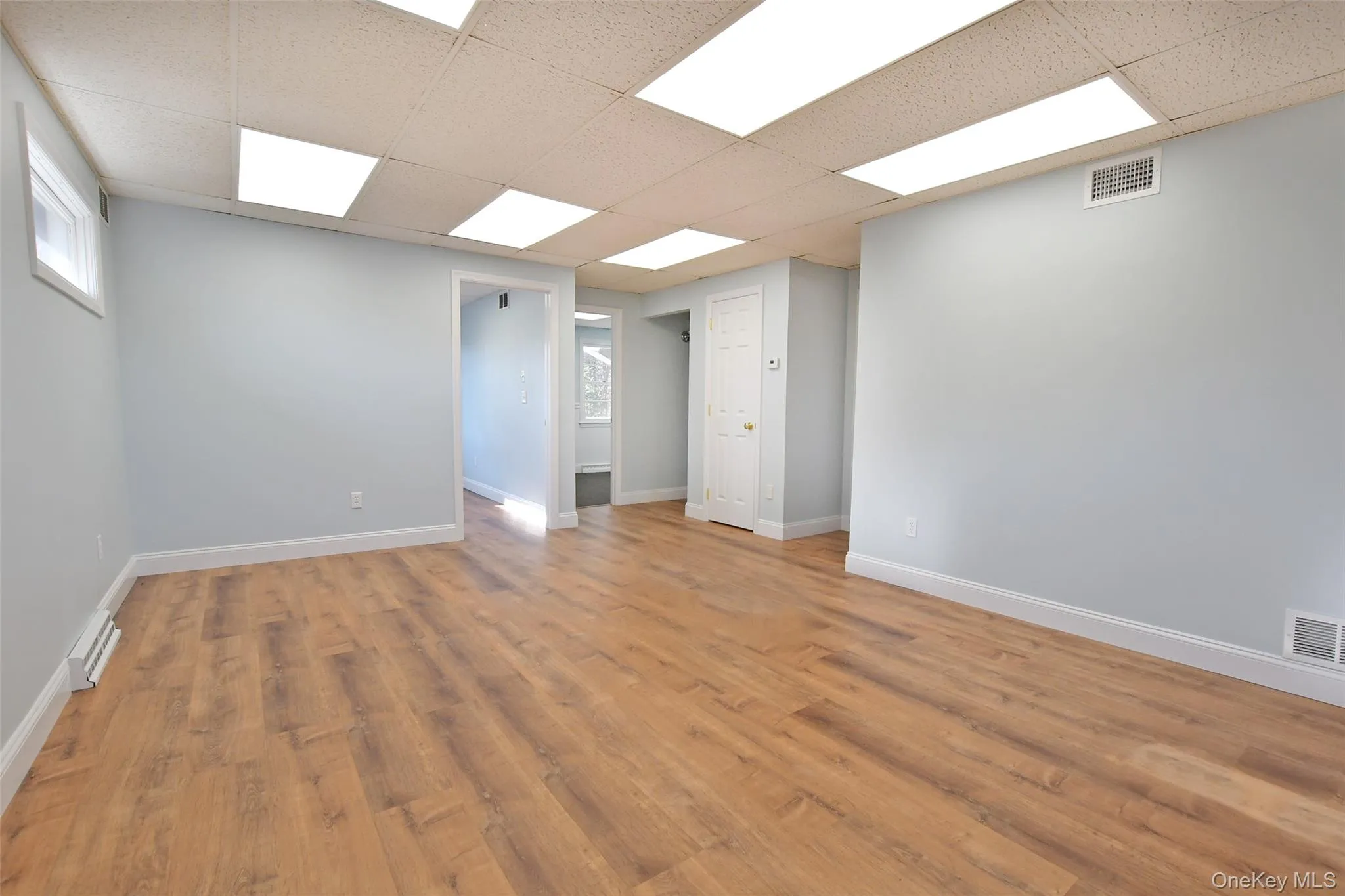 193A Blue Point Avenue, Brookhaven, NY, ,Commercial Lease,For Rent,Blue Point,0,972979 193A Blue Point Avenue, Brookhaven, NY, ,Commercial Lease,For Rent,Blue Point,0,972979