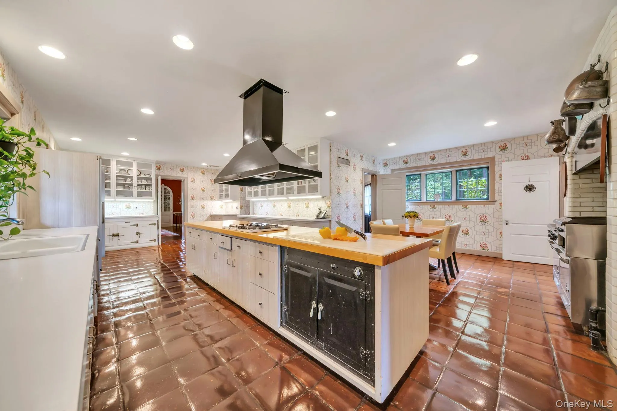 95 Piping Rock Road, Oyster Bay, NY, 7 Bedrooms Bedrooms, 20 Rooms Rooms,7 BathroomsBathrooms,Residential,For Rent,Piping Rock,0,973001 95 Piping Rock Road, Oyster Bay, NY, 7 Bedrooms Bedrooms, 20 Rooms Rooms,7 BathroomsBathrooms,Residential,For Rent,Piping Rock,0,973001