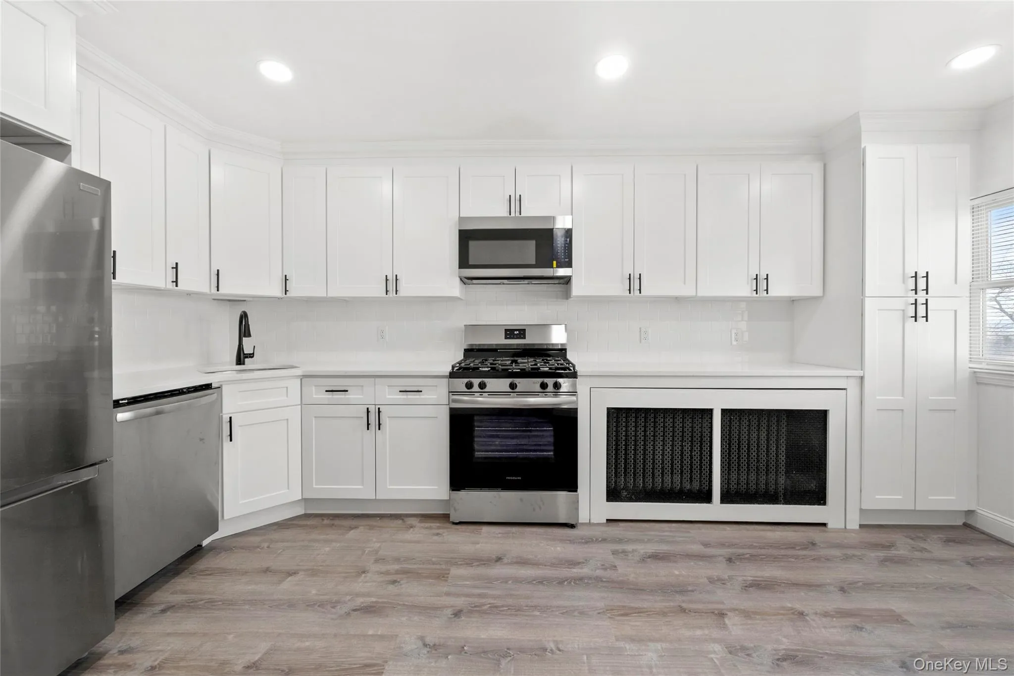 56 Highland Avenue, Ossining, NY, 2 Bedrooms Bedrooms, 6 Rooms Rooms,1 BathroomBathrooms,Residential Lease,For Rent,Highland,0,973045 56 Highland Avenue, Ossining, NY, 2 Bedrooms Bedrooms, 6 Rooms Rooms,1 BathroomBathrooms,Residential Lease,For Rent,Highland,0,973045