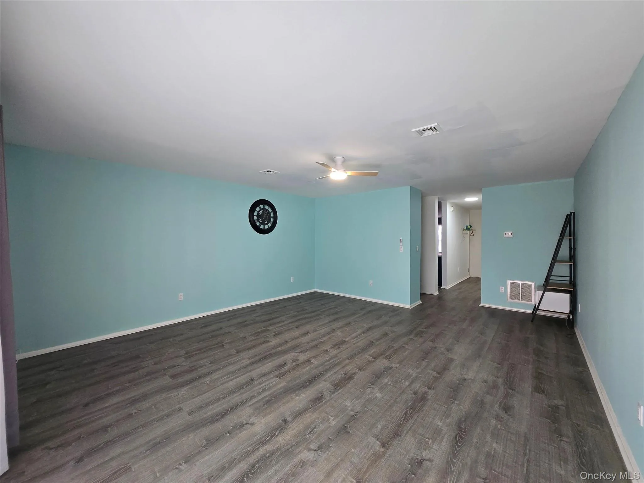 184 Deer Ct Drive, Middletown, NY, 2 Bedrooms Bedrooms, 5 Rooms Rooms,2 BathroomsBathrooms,Residential Lease,For Rent,Deer Ct,0,973069 184 Deer Ct Drive, Middletown, NY, 2 Bedrooms Bedrooms, 5 Rooms Rooms,2 BathroomsBathrooms,Residential Lease,For Rent,Deer Ct,0,973069