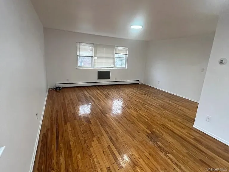 15184 17th Road, New York, NY, 3 Bedrooms Bedrooms, 7 Rooms Rooms,2 BathroomsBathrooms,Residential Lease,For Rent,17th,0,973072 15184 17th Road, New York, NY, 3 Bedrooms Bedrooms, 7 Rooms Rooms,2 BathroomsBathrooms,Residential Lease,For Rent,17th,0,973072