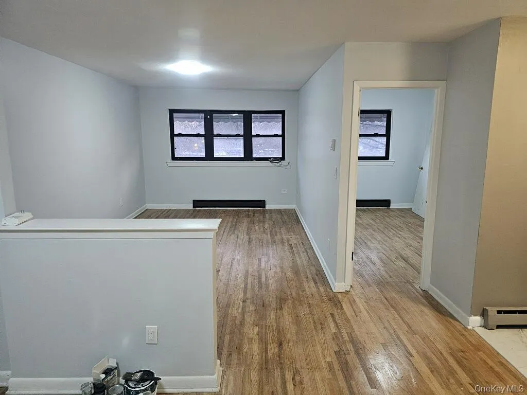 1685 Watson Avenue, New York, NY, 3 Bedrooms Bedrooms, 3 Rooms Rooms,1 BathroomBathrooms,Residential Lease,For Rent,Watson,0,973083 1685 Watson Avenue, New York, NY, 3 Bedrooms Bedrooms, 3 Rooms Rooms,1 BathroomBathrooms,Residential Lease,For Rent,Watson,0,973083
