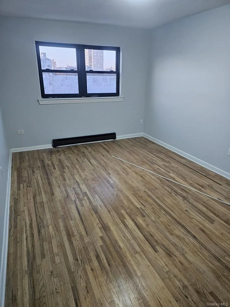 1685 Watson Avenue, New York, NY, 3 Bedrooms Bedrooms, 3 Rooms Rooms,1 BathroomBathrooms,Residential Lease,For Rent,Watson,0,973083 1685 Watson Avenue, New York, NY, 3 Bedrooms Bedrooms, 3 Rooms Rooms,1 BathroomBathrooms,Residential Lease,For Rent,Watson,0,973083