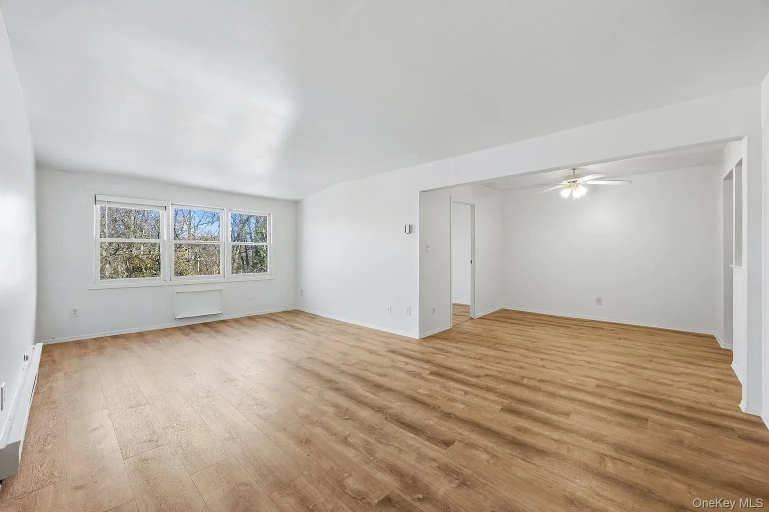 13-27 Bell Boulevard, New York, NY, 3 Bedrooms Bedrooms, 7 Rooms Rooms,2 BathroomsBathrooms,Residential Lease,For Rent,Bell,0,973085 13-27 Bell Boulevard, New York, NY, 3 Bedrooms Bedrooms, 7 Rooms Rooms,2 BathroomsBathrooms,Residential Lease,For Rent,Bell,0,973085