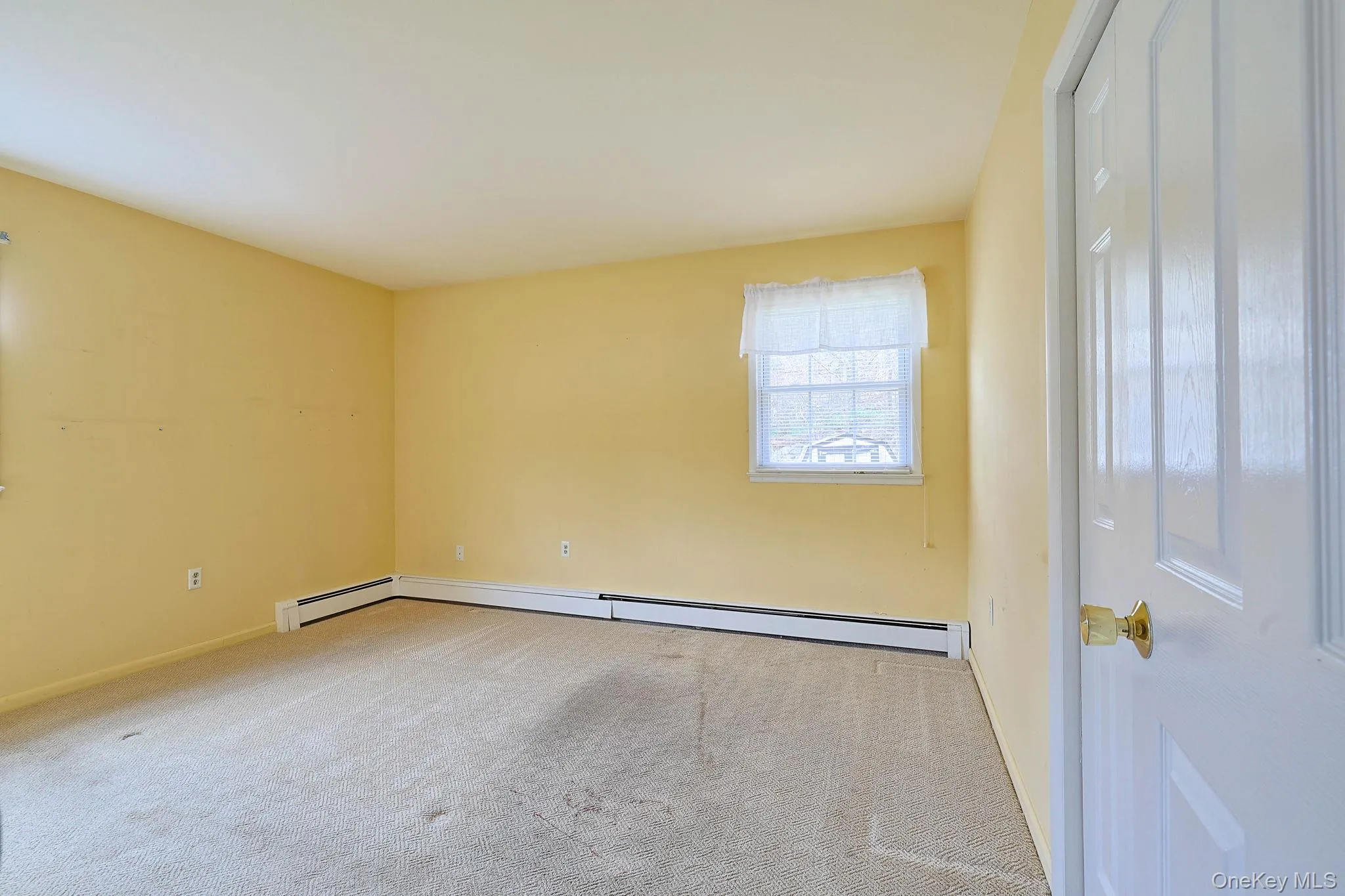 Hardwood foors under carpeting Hardwood foors under carpeting