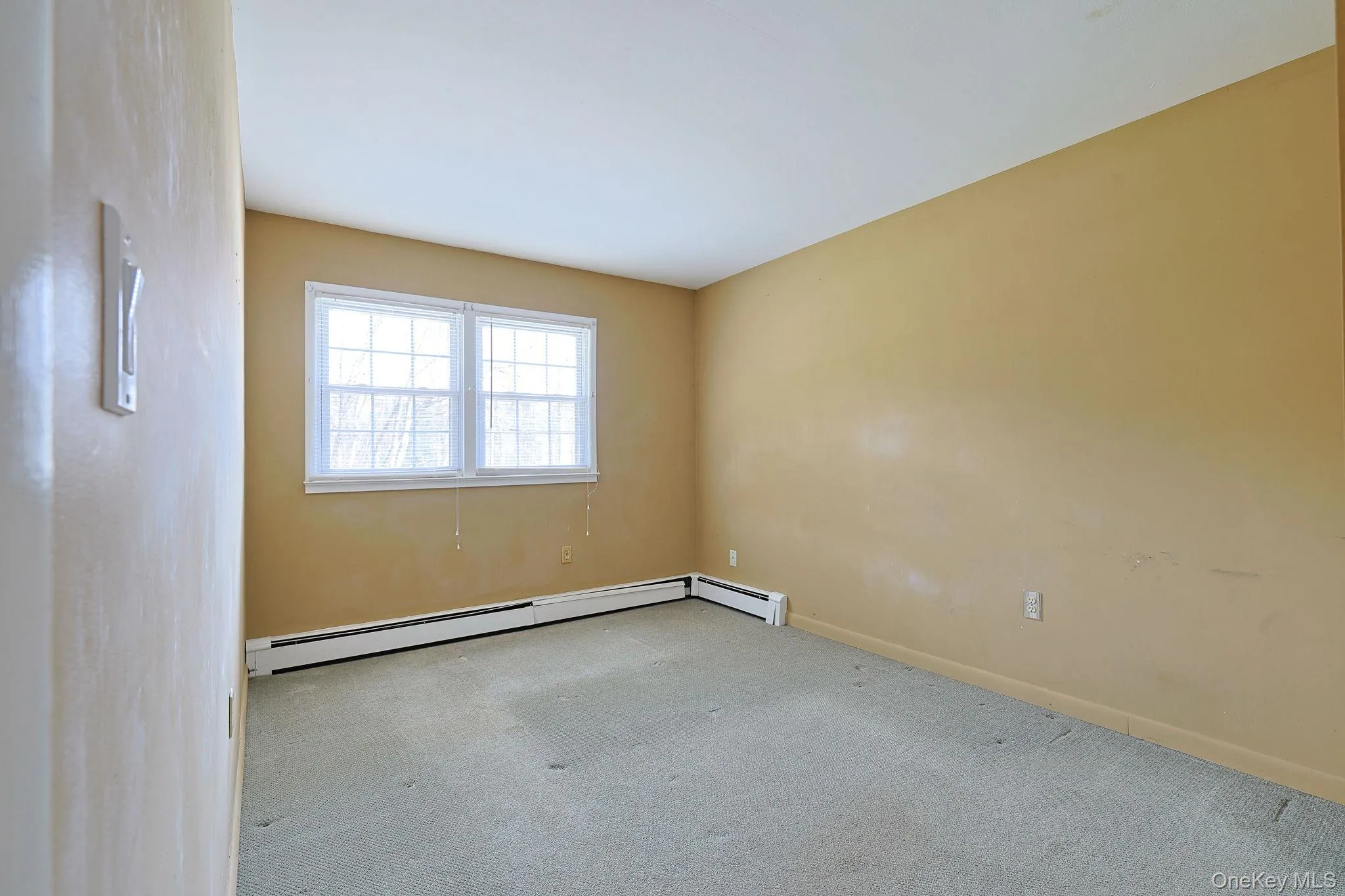 Hardwood floors under carpeting Hardwood floors under carpeting