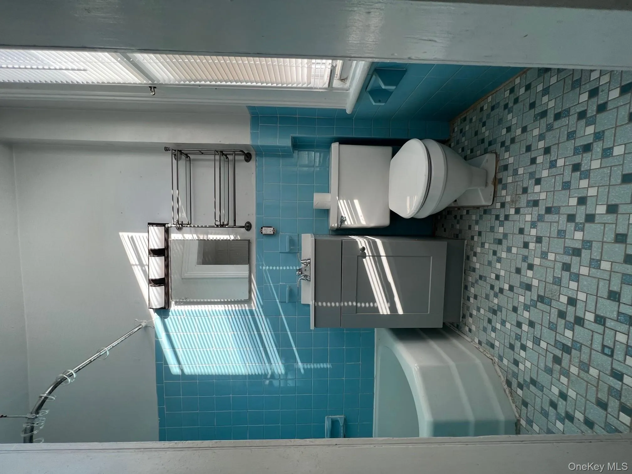 24 Eckar Street, Greenburgh, NY, 3 Bedrooms Bedrooms, 5 Rooms Rooms,1 BathroomBathrooms,Residential Lease,For Rent,Eckar,0,973094 24 Eckar Street, Greenburgh, NY, 3 Bedrooms Bedrooms, 5 Rooms Rooms,1 BathroomBathrooms,Residential Lease,For Rent,Eckar,0,973094