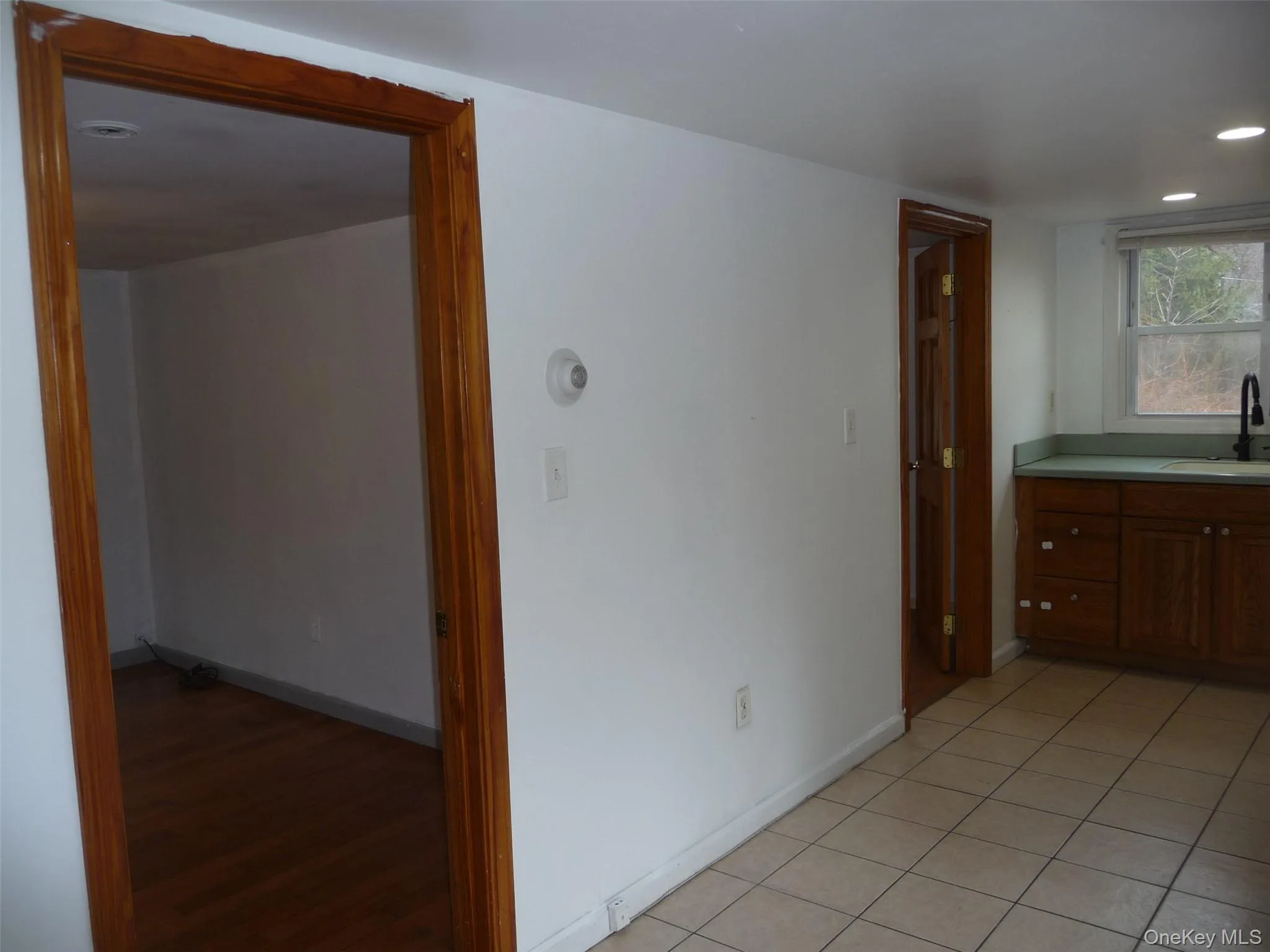 18 Kelly Hill Road, Mount Hope, NY, 2 Bedrooms Bedrooms, 5 Rooms Rooms,1 BathroomBathrooms,Residential Lease,For Rent,Kelly Hill,0,973099 18 Kelly Hill Road, Mount Hope, NY, 2 Bedrooms Bedrooms, 5 Rooms Rooms,1 BathroomBathrooms,Residential Lease,For Rent,Kelly Hill,0,973099