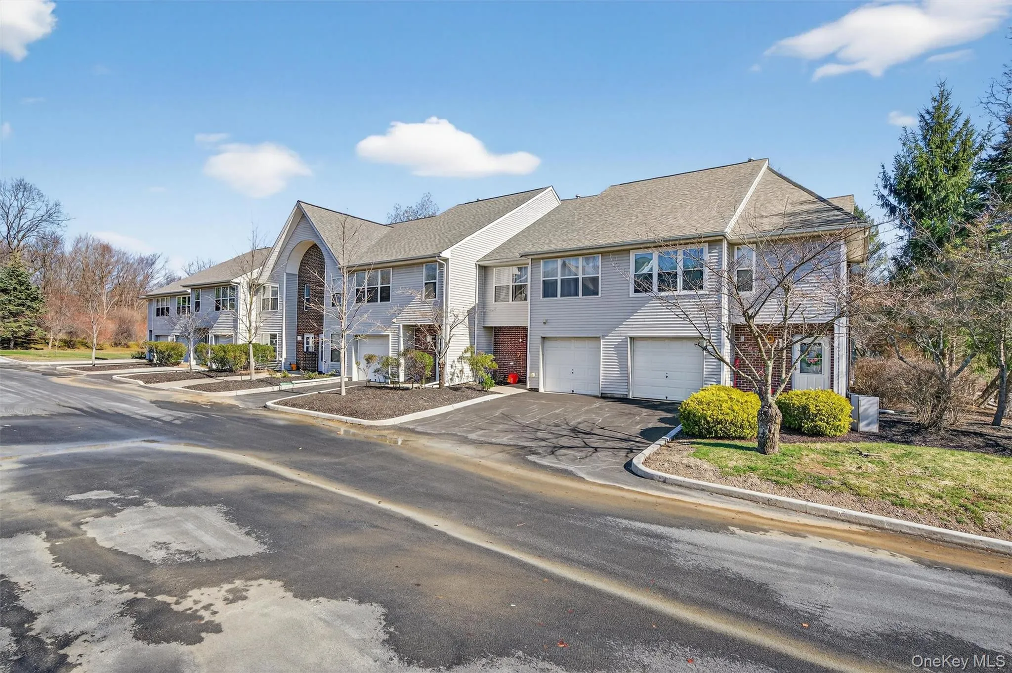 51 Deer Ct Drive, Middletown, NY, 2 Bedrooms Bedrooms, 5 Rooms Rooms,2 BathroomsBathrooms,Residential,For Rent,Deer Ct,0,973106 51 Deer Ct Drive, Middletown, NY, 2 Bedrooms Bedrooms, 5 Rooms Rooms,2 BathroomsBathrooms,Residential,For Rent,Deer Ct,0,973106